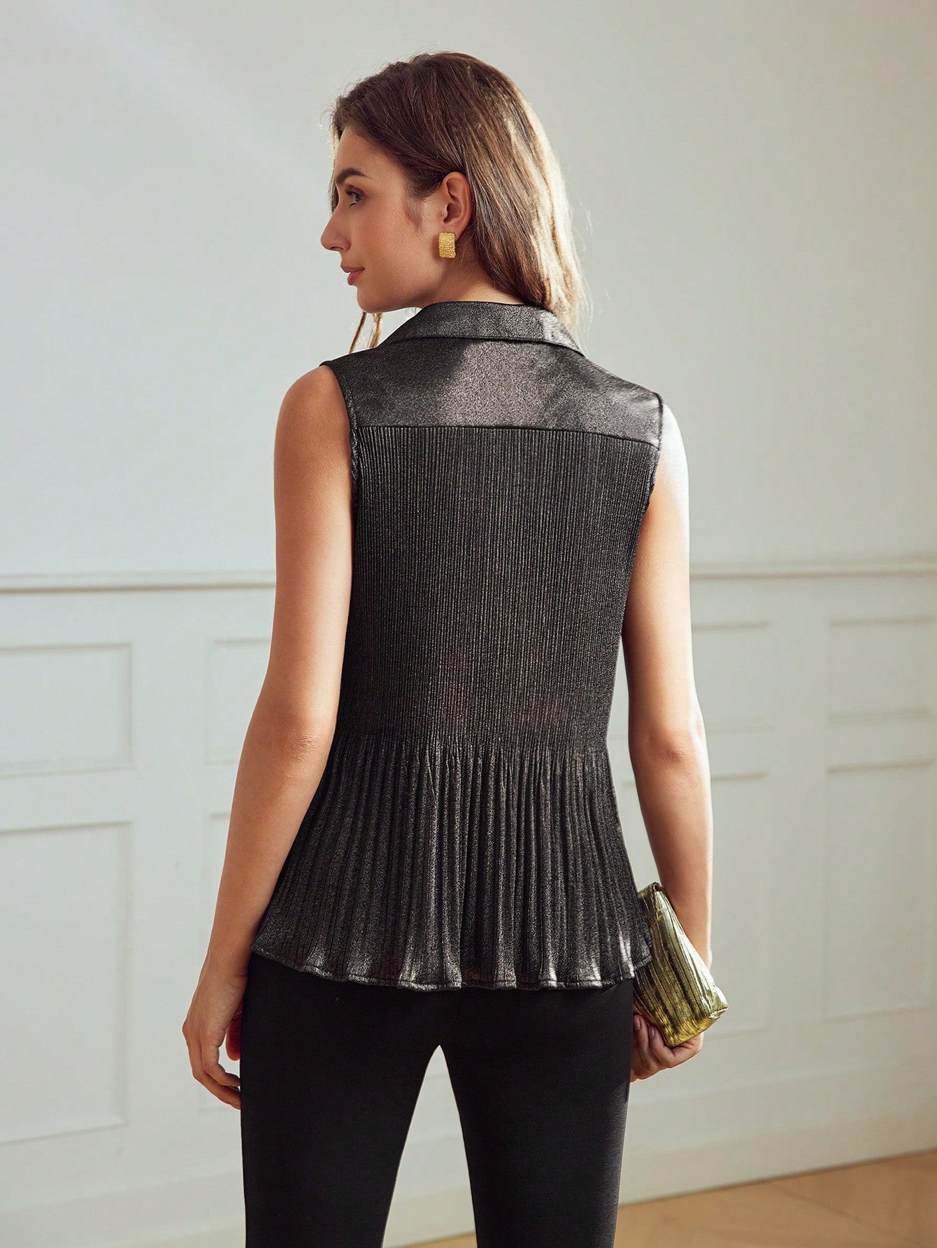 CM-TS164192 Women Elegant Seoul Style Collar Neckline Sleeveless Ruffle Hem Blouse