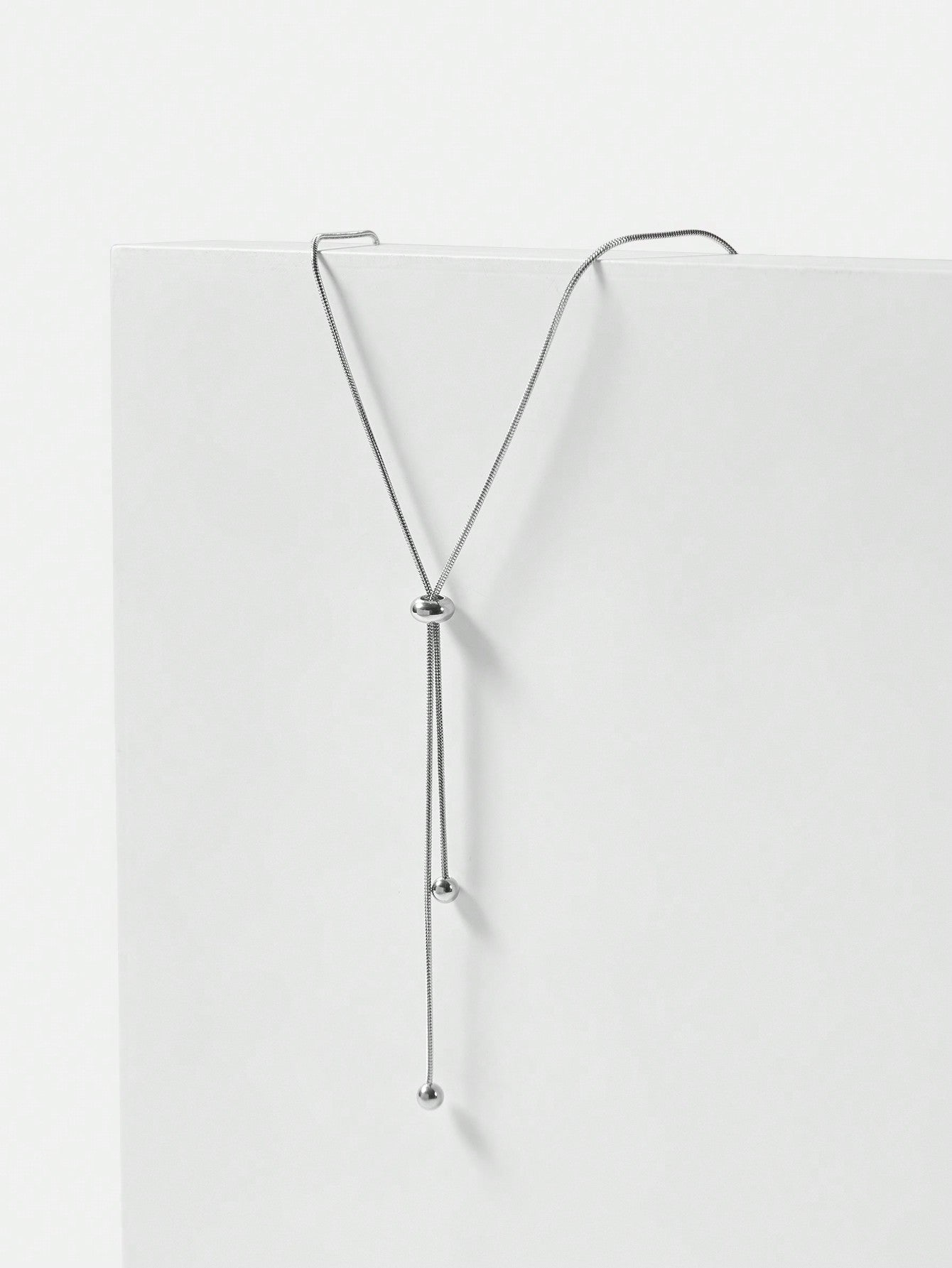 CM-AXS025015 Women Trendy Seoul Style Round Ball Charm Necklace - Silver