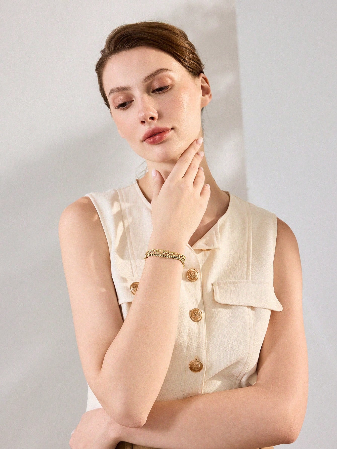 CM-AXS479859 Women Trendy Seoul Style 18K Gold Plated Hip Hop Design Bracelet