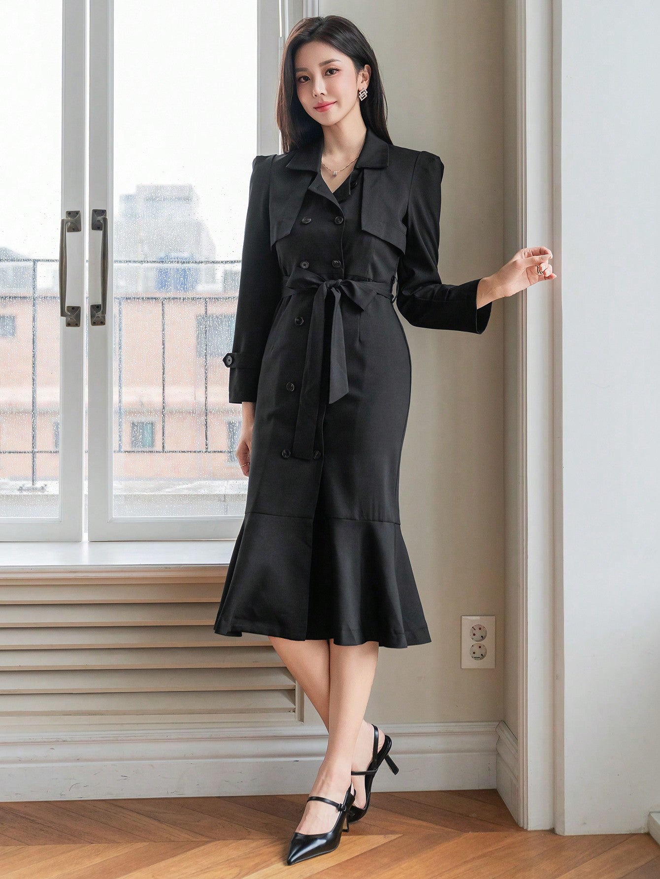 CM-DS555634 Women Elegant Seoul Style Long Sleeve Waist Tie Windbreaker Dress - Black
