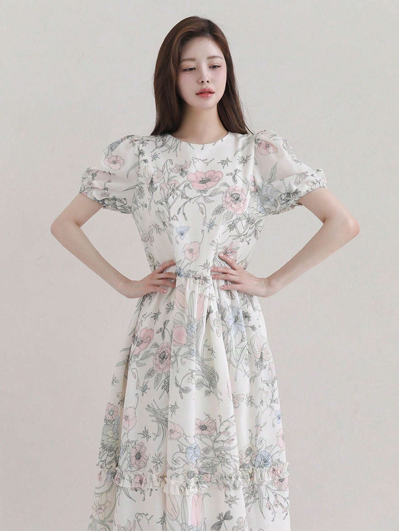 CM-DS734942 Women Elegant Seoul Style Ditsy Floral Round Neck Short Sleeve Midi Dress