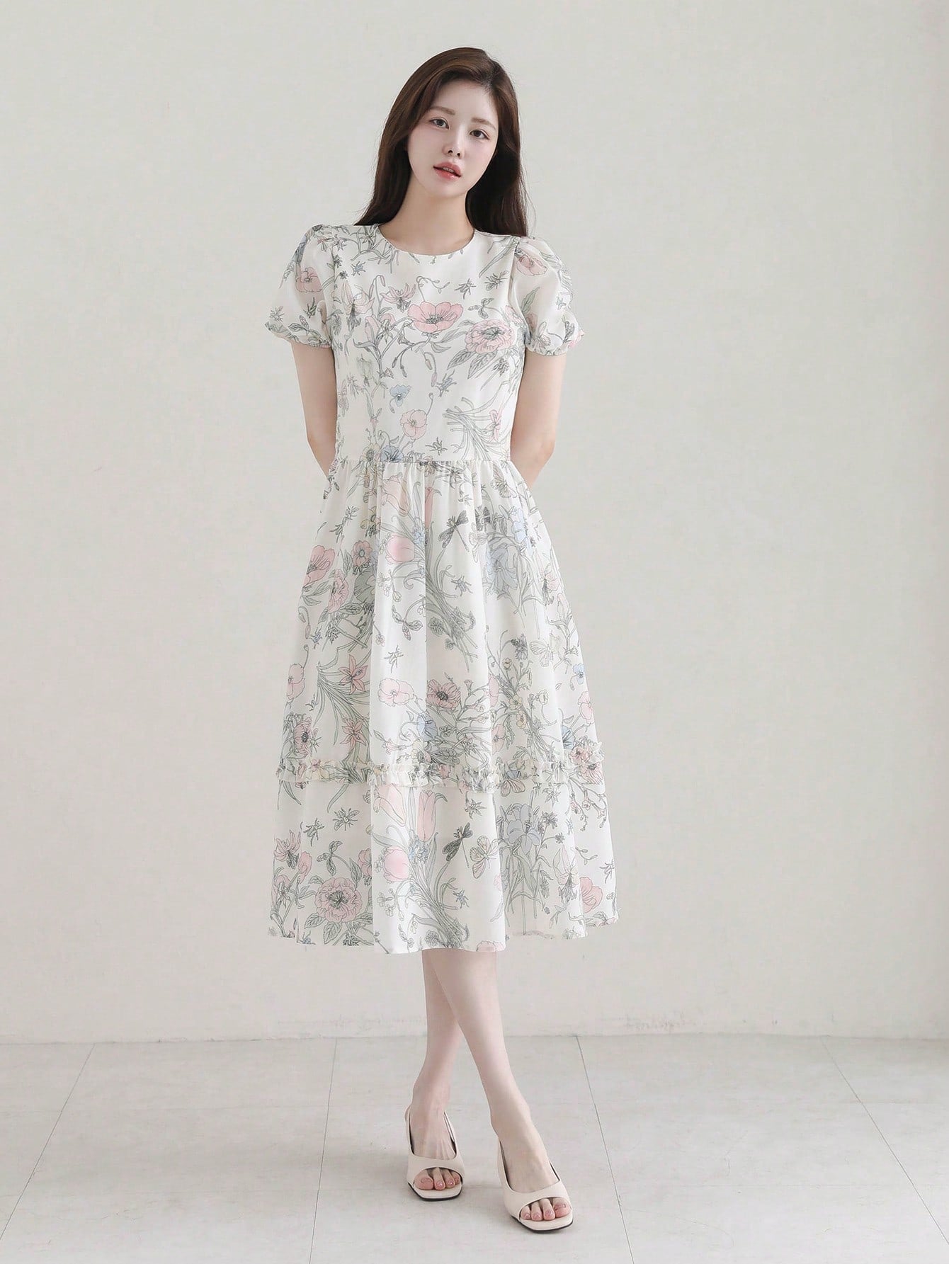 CM-DS734942 Women Elegant Seoul Style Ditsy Floral Round Neck Short Sleeve Midi Dress