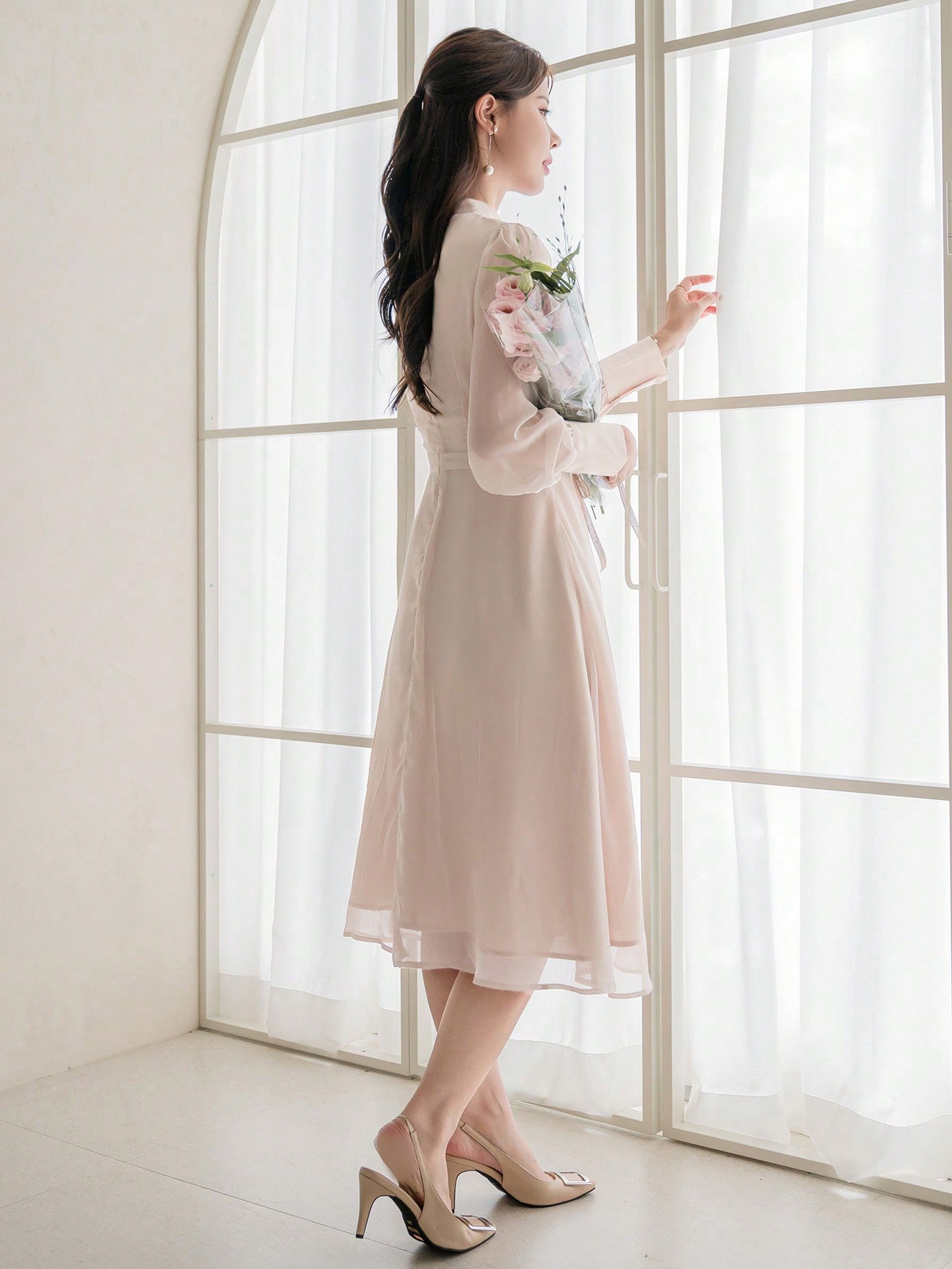CM-DS351852 Women Elegant Seoul Style Solid Color Ruffle Neck Long Sleeve Dress - Apricot