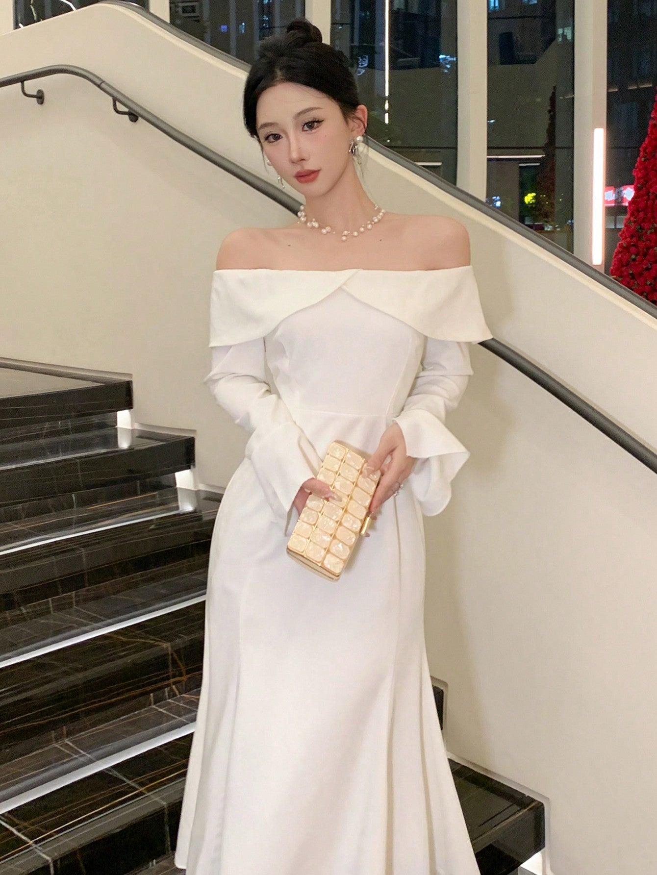 CM-DS733820 Women Elegant Seoul Style Solid Color Off-Shoulder Long Sleeve Midi Dress - Beige
