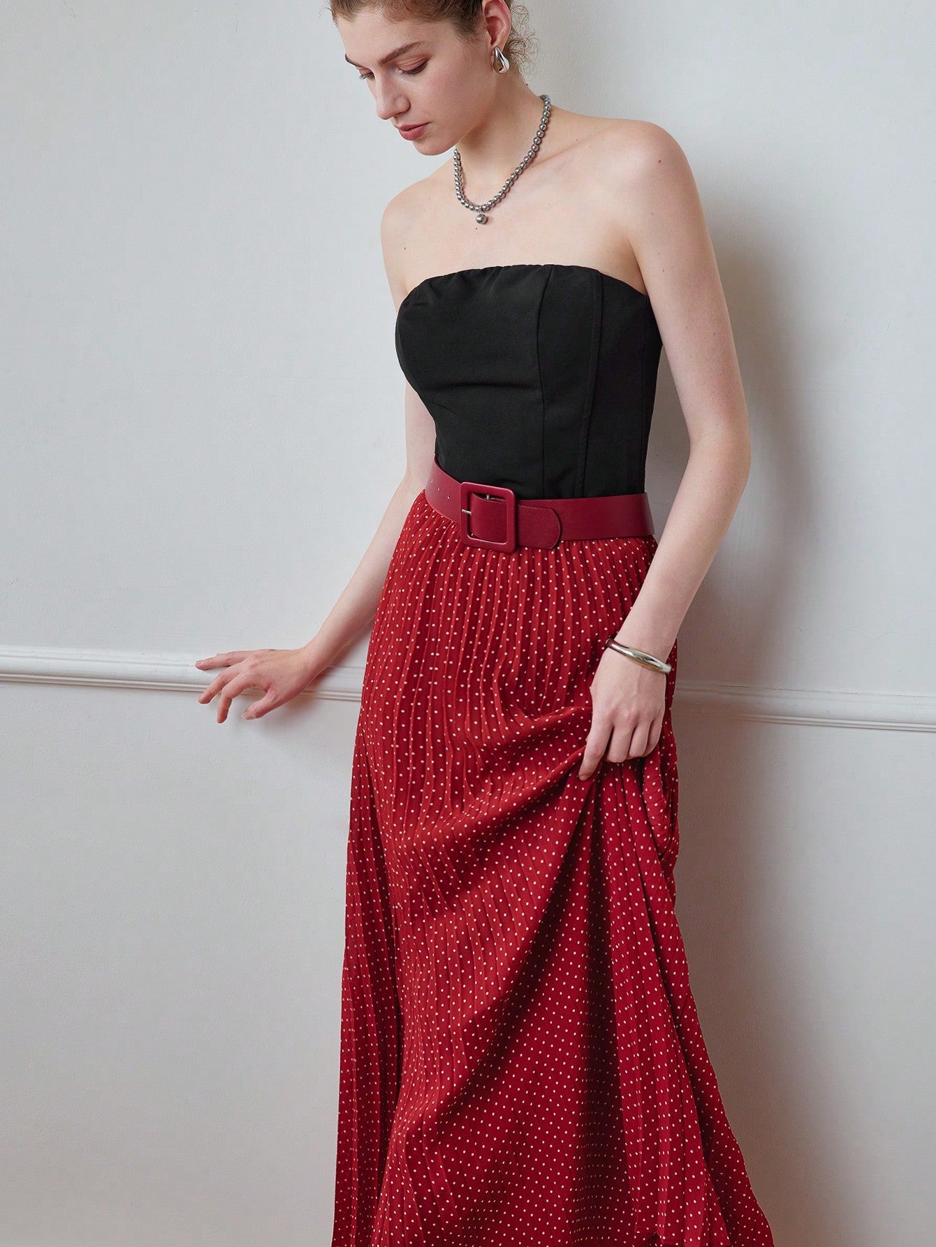 CM-BS284151 Women Elegant Seoul Style Polka Dot Print Pleated A-Line Skirt - Burgundy