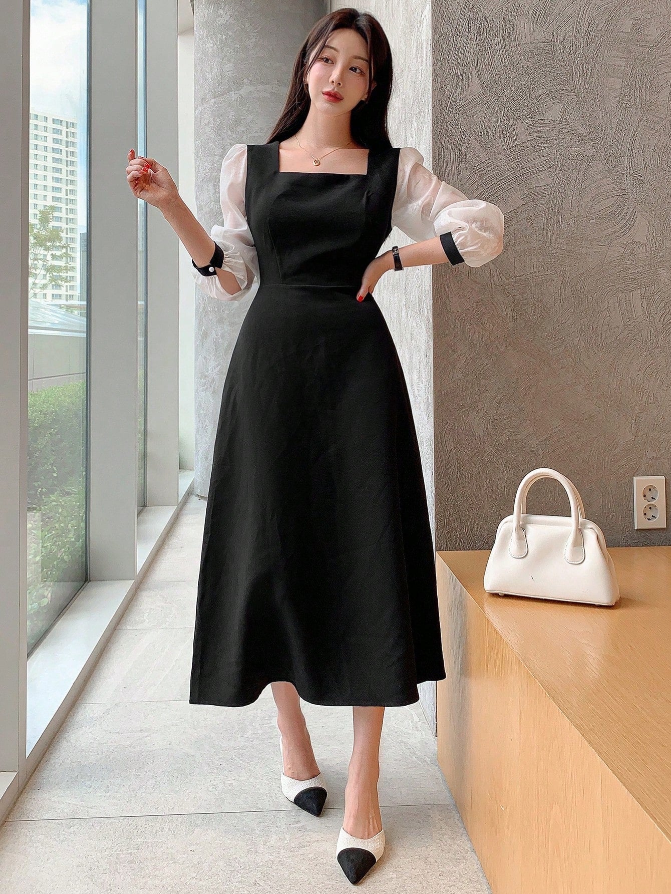 CM-DS023324 Women Elegant Seoul Style Colorblock V-Neck Sheer Mesh Long Sleeve Dress
