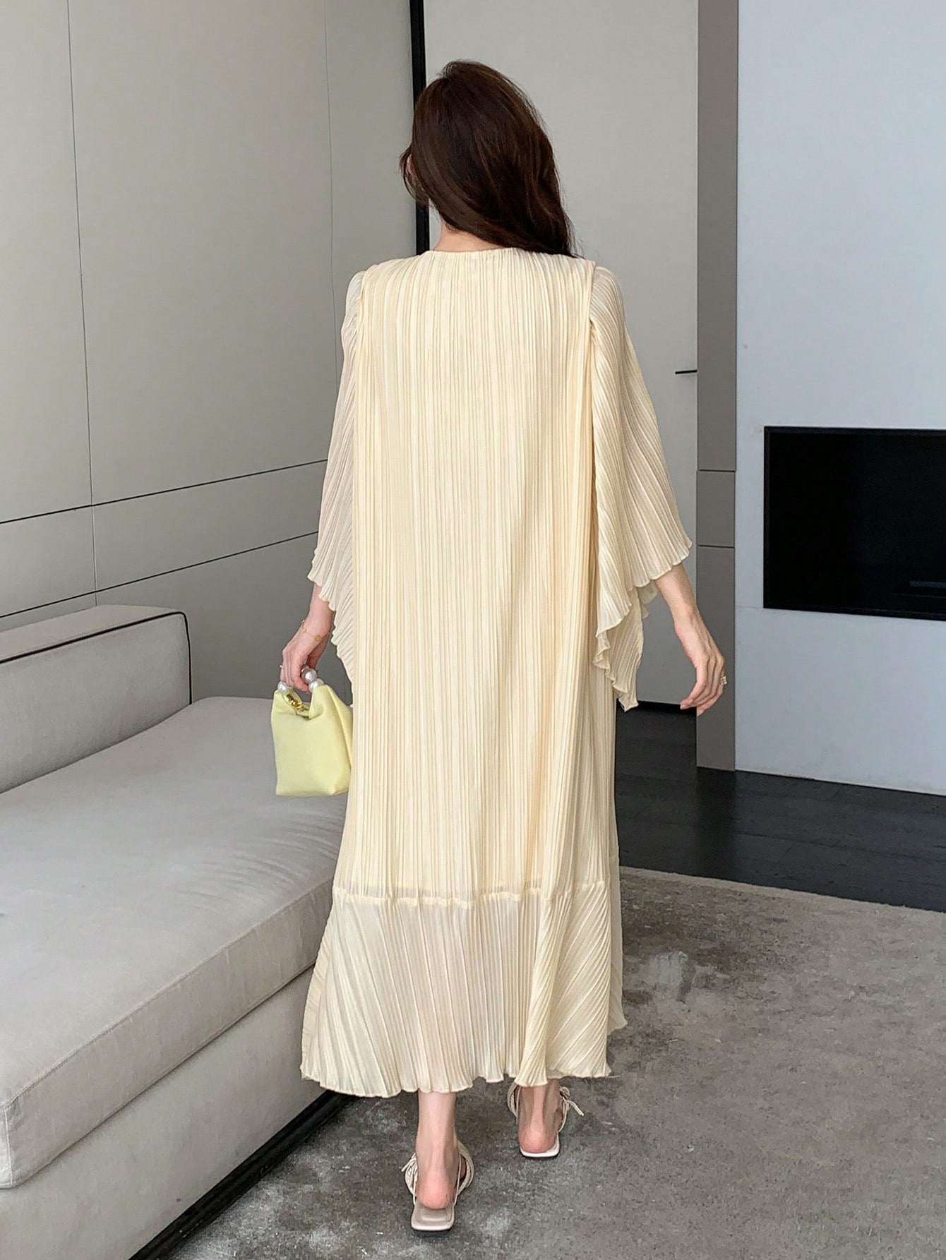 CM-DS243734 Women Trendy Bohemian Style V-Neck Long Sleeve Pleated Loose Maxi Dress