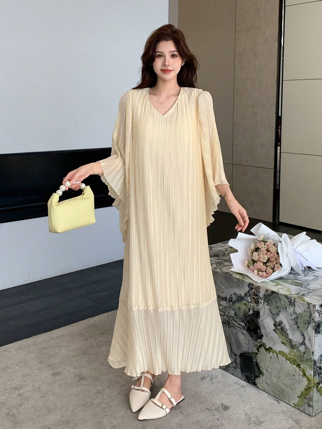 CM-DS243734 Women Trendy Bohemian Style V-Neck Long Sleeve Pleated Loose Maxi Dress