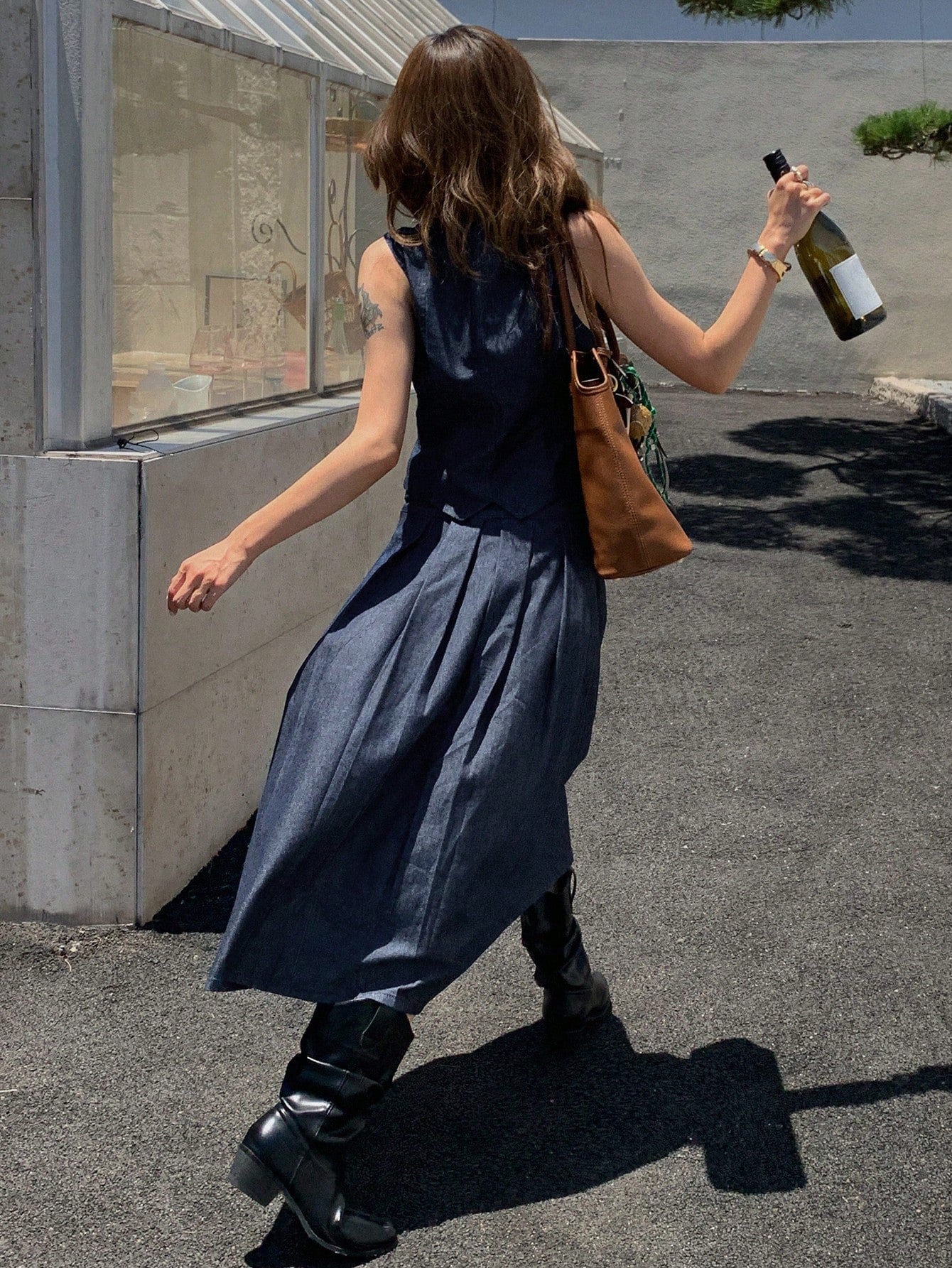 CM-SS609002 Women Casual Seoul Style Sleeveless Fitted V-Neck Vest With Pleated Long Skirt Denim - Set