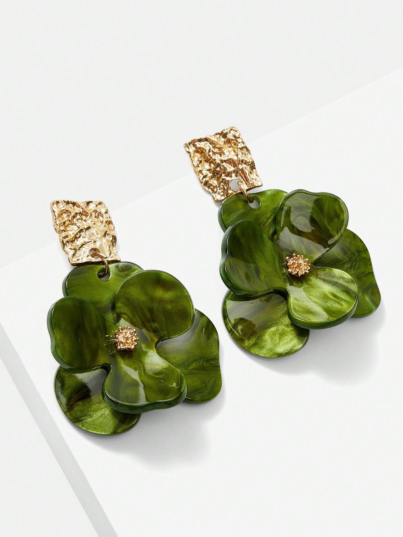 CM-AXS693071 Women Trendy Seoul Style 18K Gold Acrylic 3D Flower Dangle Earrings - Green