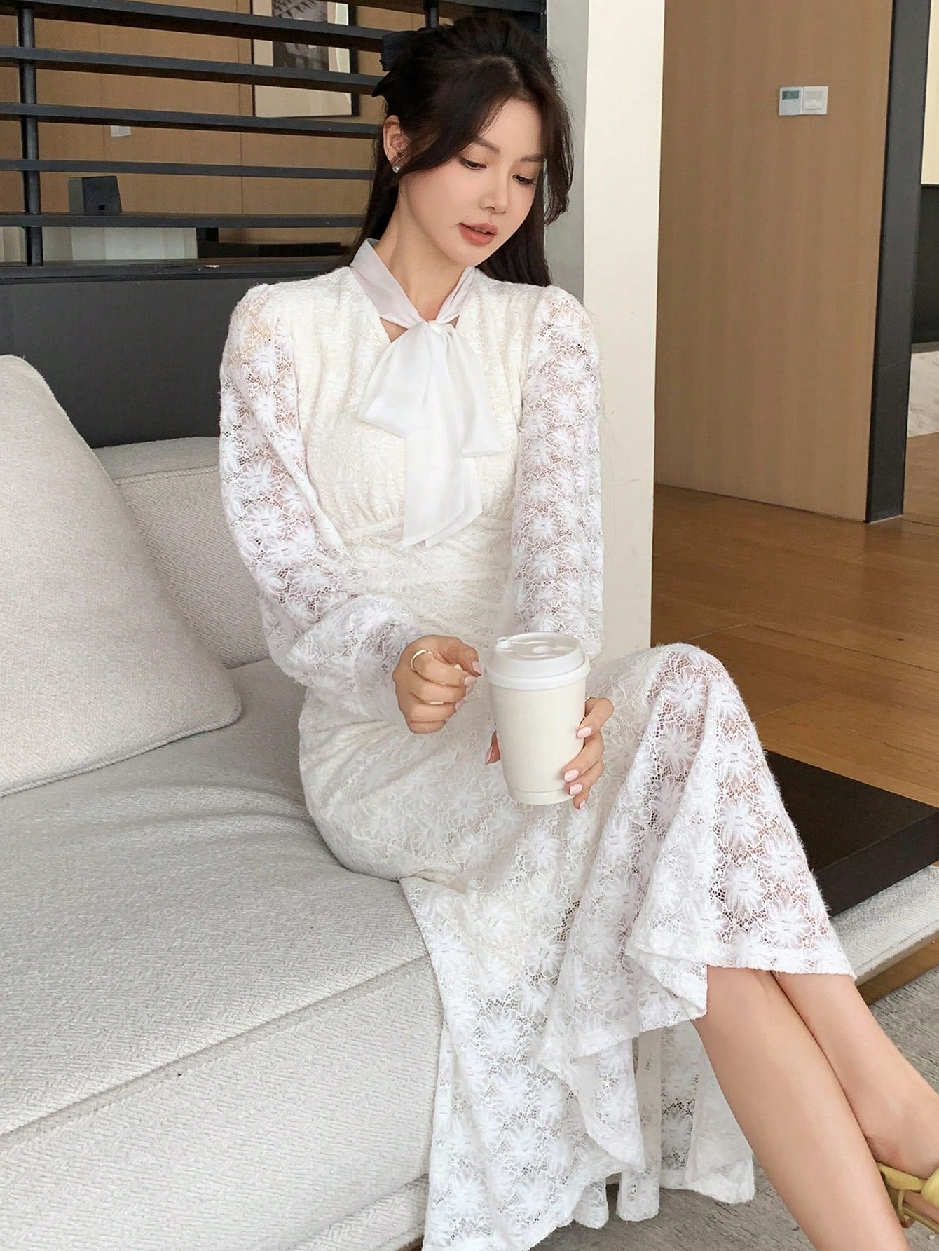 CM-DS535255 Women Elegant Seoul Style Tie Neck Long Sleeve Lace-Up A-Line Dress - White