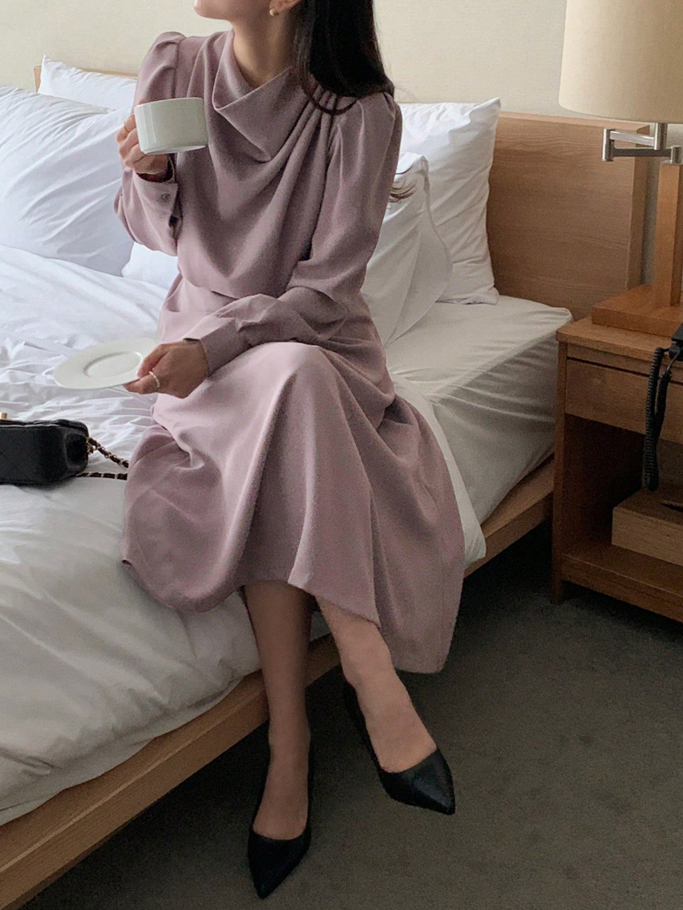 CM-DS305639 Women Casual Seoul Style Solid Color Cinched Waist Drop Shoulder Dress
