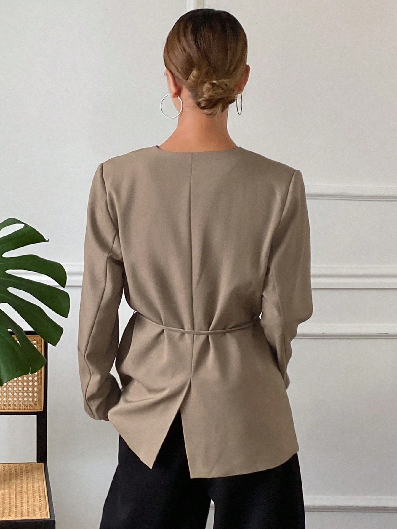 CM-CS603713 Women Casual Seoul Style Lapel Neckline Long Sleeve Loose Pocket Belted Blazer - Coffee Brown