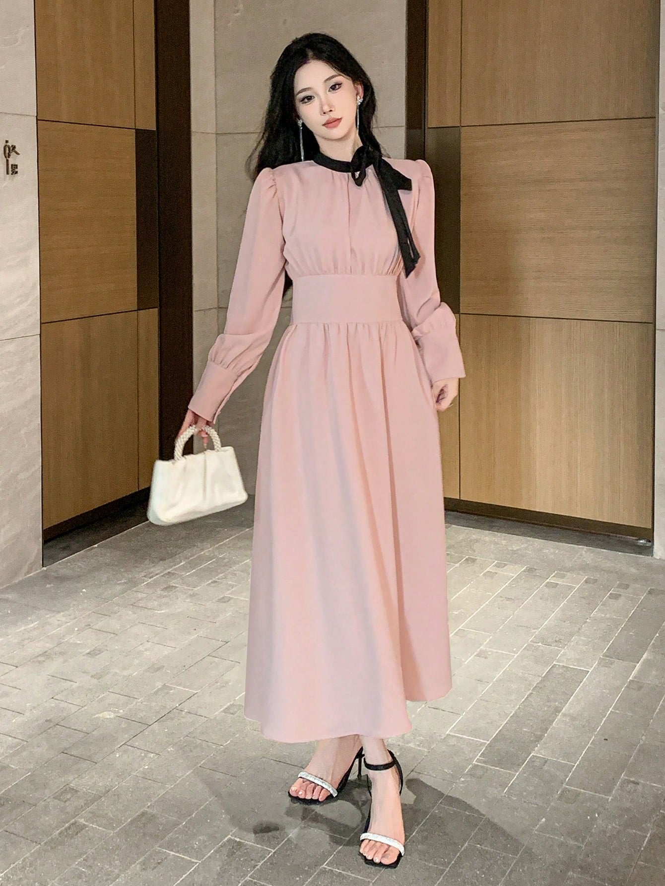 CM-DS949782 Women Elegant Seoul Style Contrast Color Collar Cinched Waist A-Line Dress