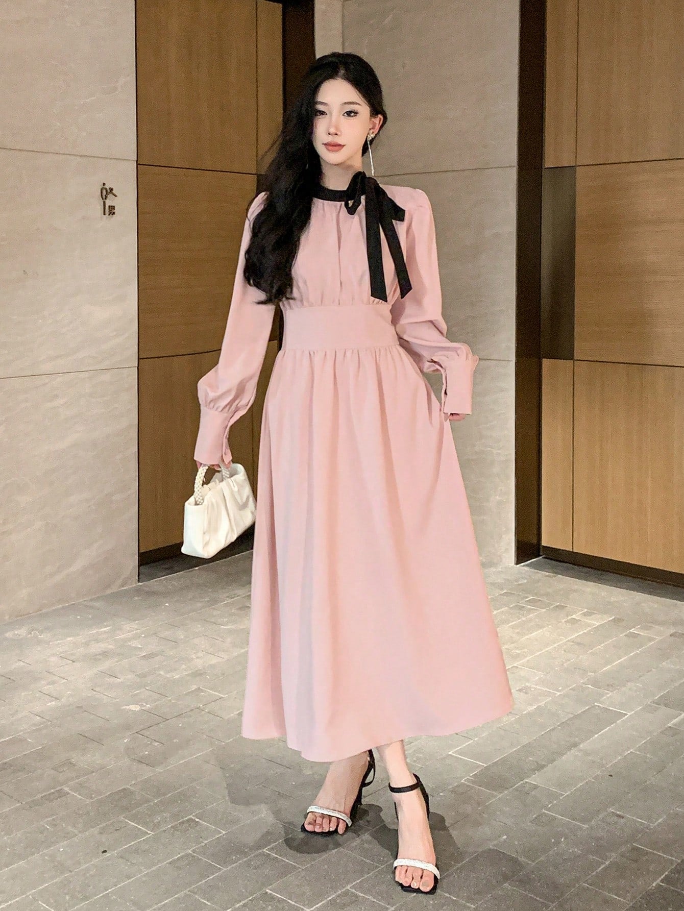 CM-DS949782 Women Elegant Seoul Style Contrast Color Collar Cinched Waist A-Line Dress