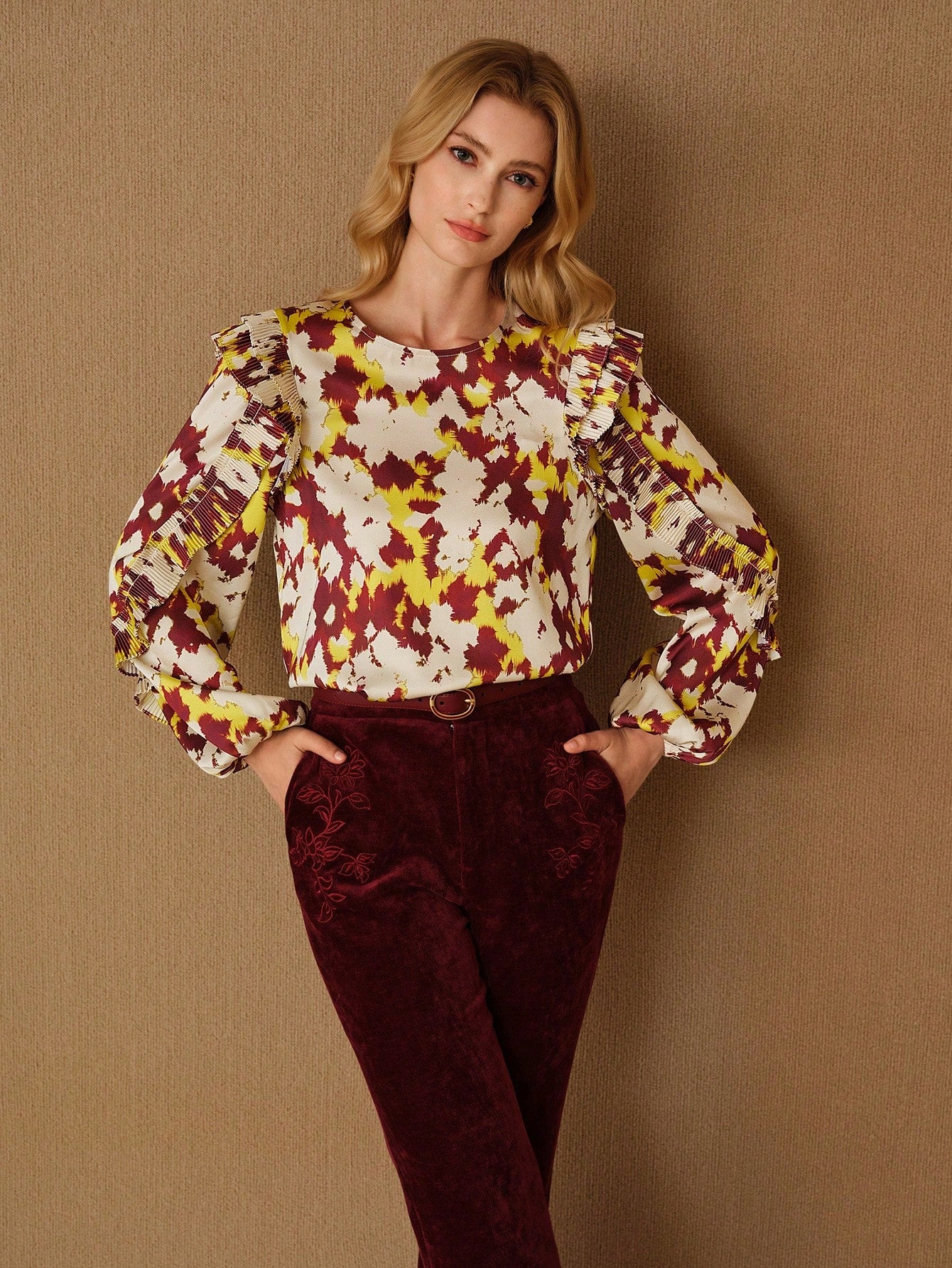 CM-TS619060 Women Elegant Seoul Style All-Over Print Plisse Ruffle Trim Lantern Sleeve Blouse