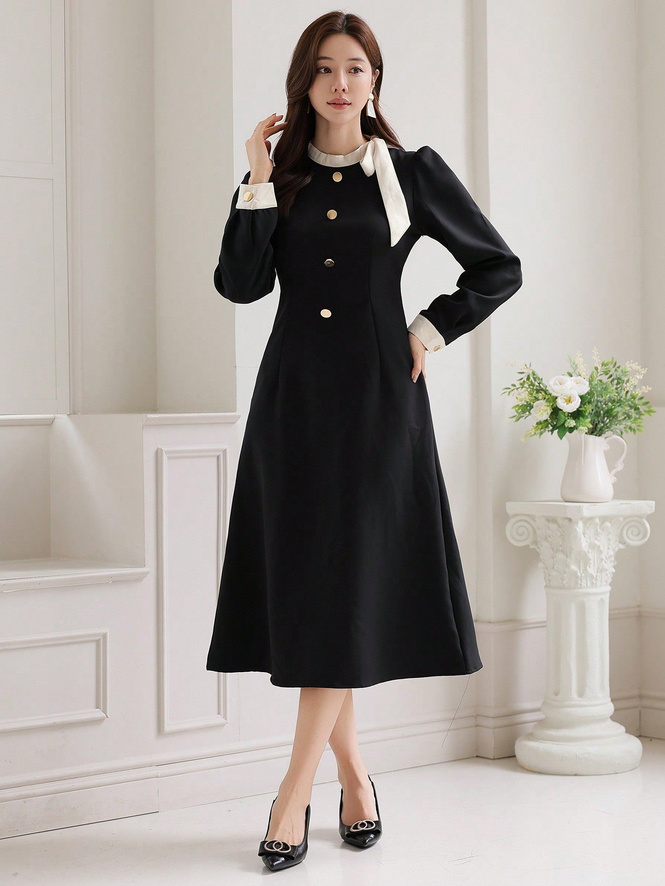 CM-DS592728 Women Elegant Seoul Style Colorblock Stand Collar Long Sleeve Dress - Black