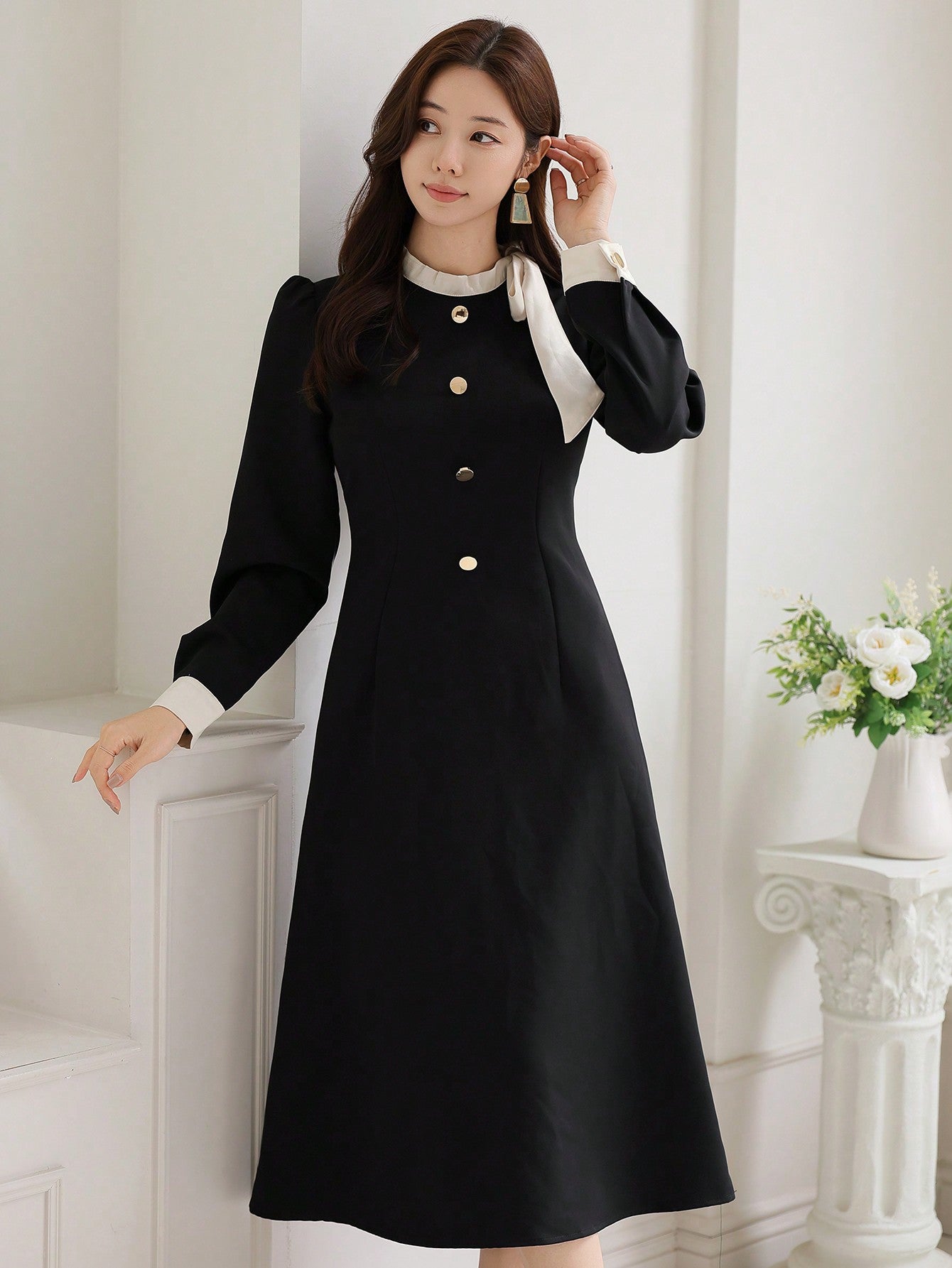CM-DS592728 Women Elegant Seoul Style Colorblock Stand Collar Long Sleeve Dress - Black