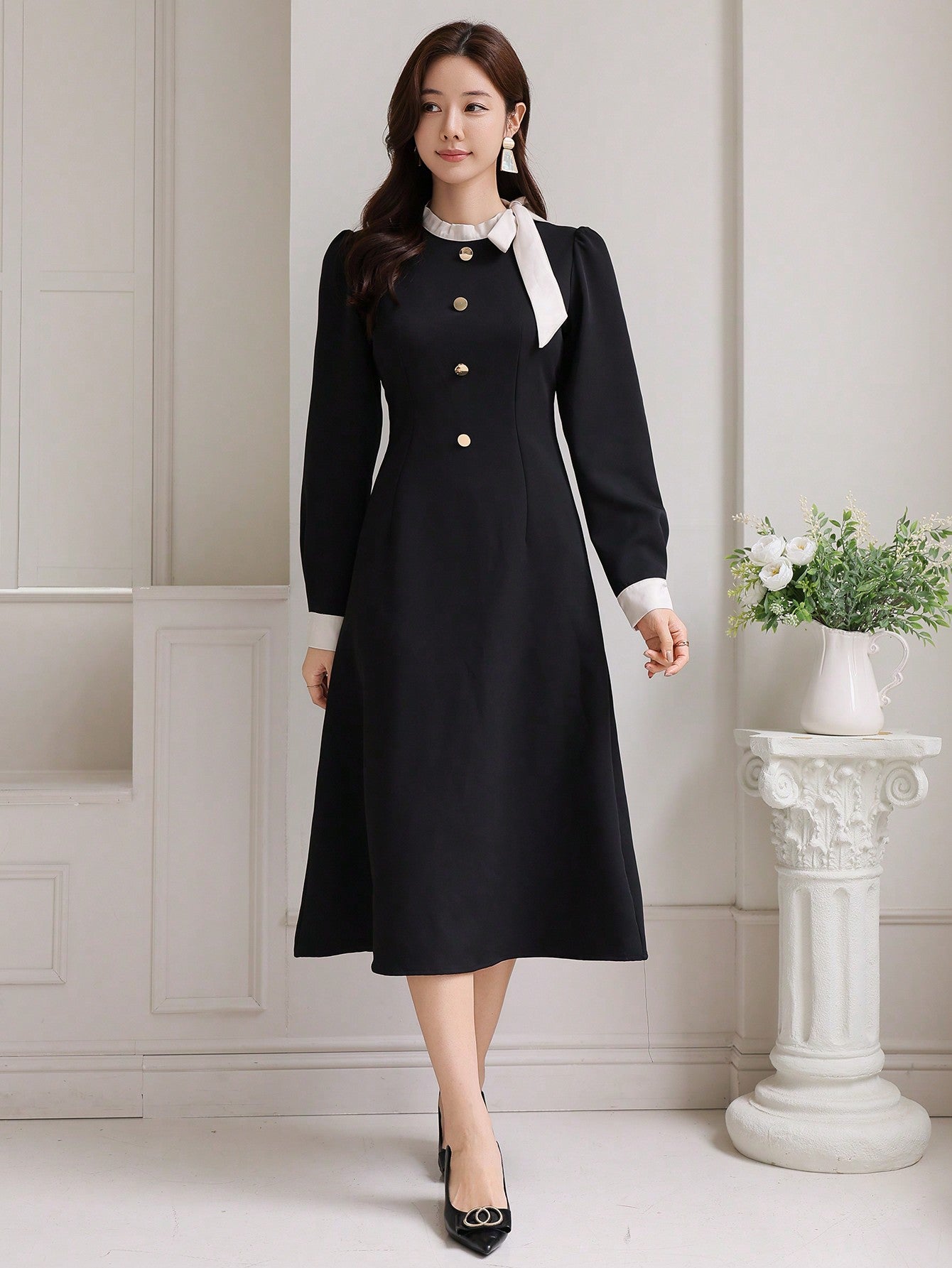CM-DS592728 Women Elegant Seoul Style Colorblock Stand Collar Long Sleeve Dress - Black