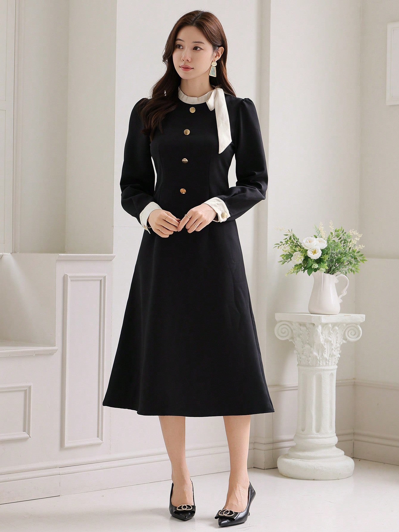 CM-DS592728 Women Elegant Seoul Style Colorblock Stand Collar Long Sleeve Dress - Black