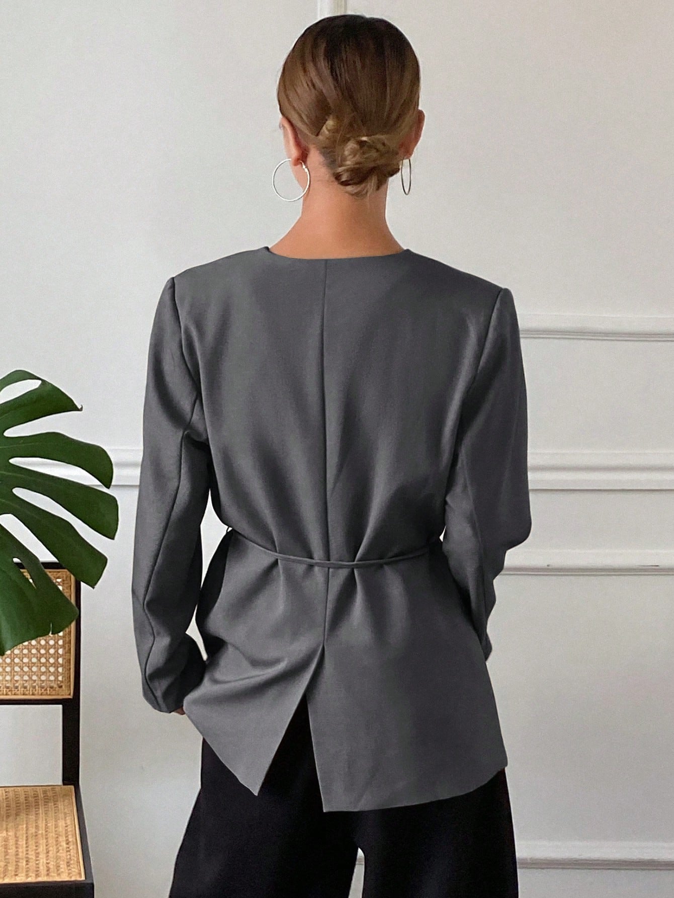 CM-CS620201 Women Casual Seoul Style Lapel Neckline Long Sleeve Loose Pocket Belted Blazer - Gray
