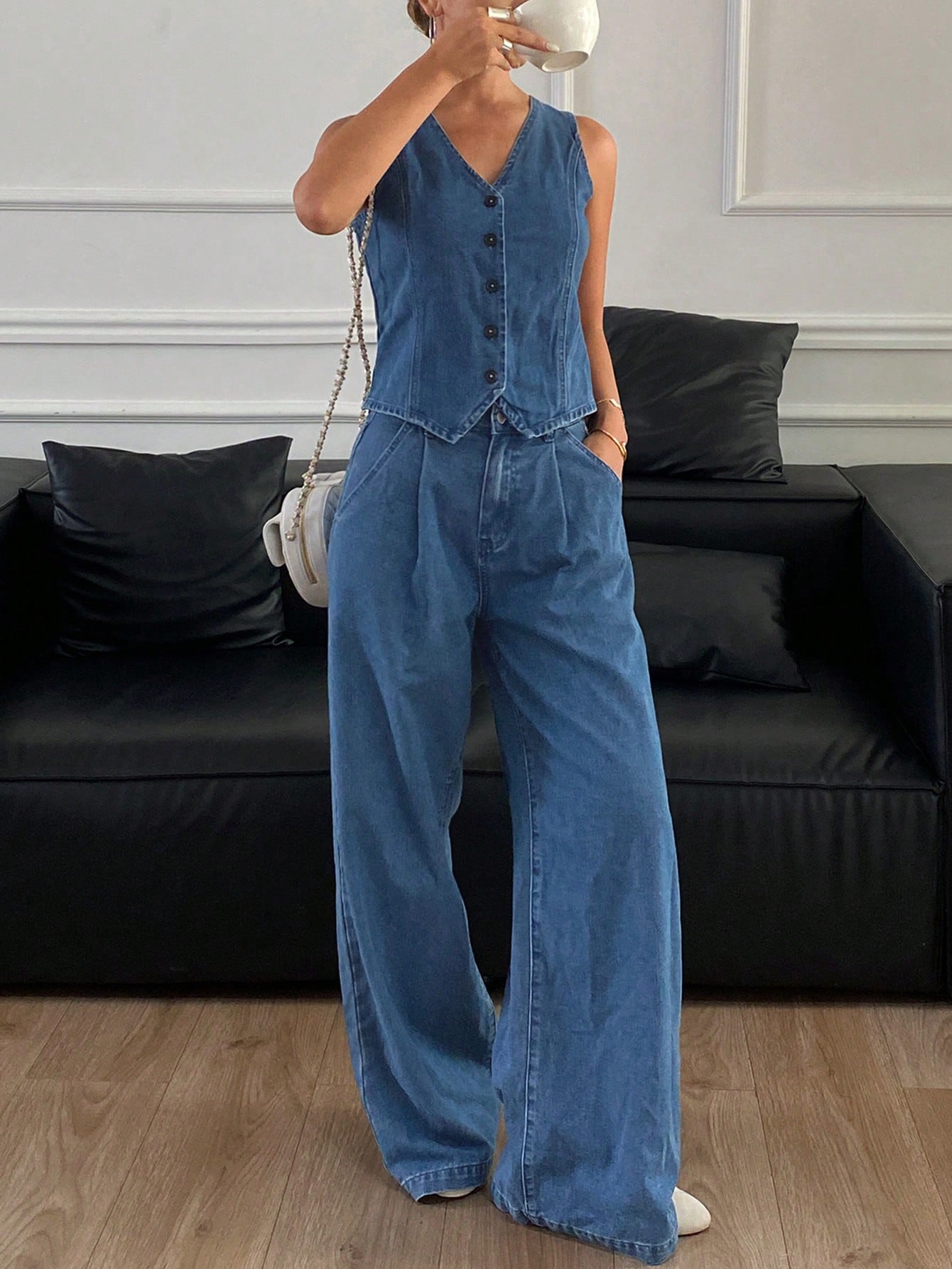 CM-SS947009 Women Casual Seoul Style V-Neck Sleeveless Button Denim Vest With Loose Fit Jeans - Set