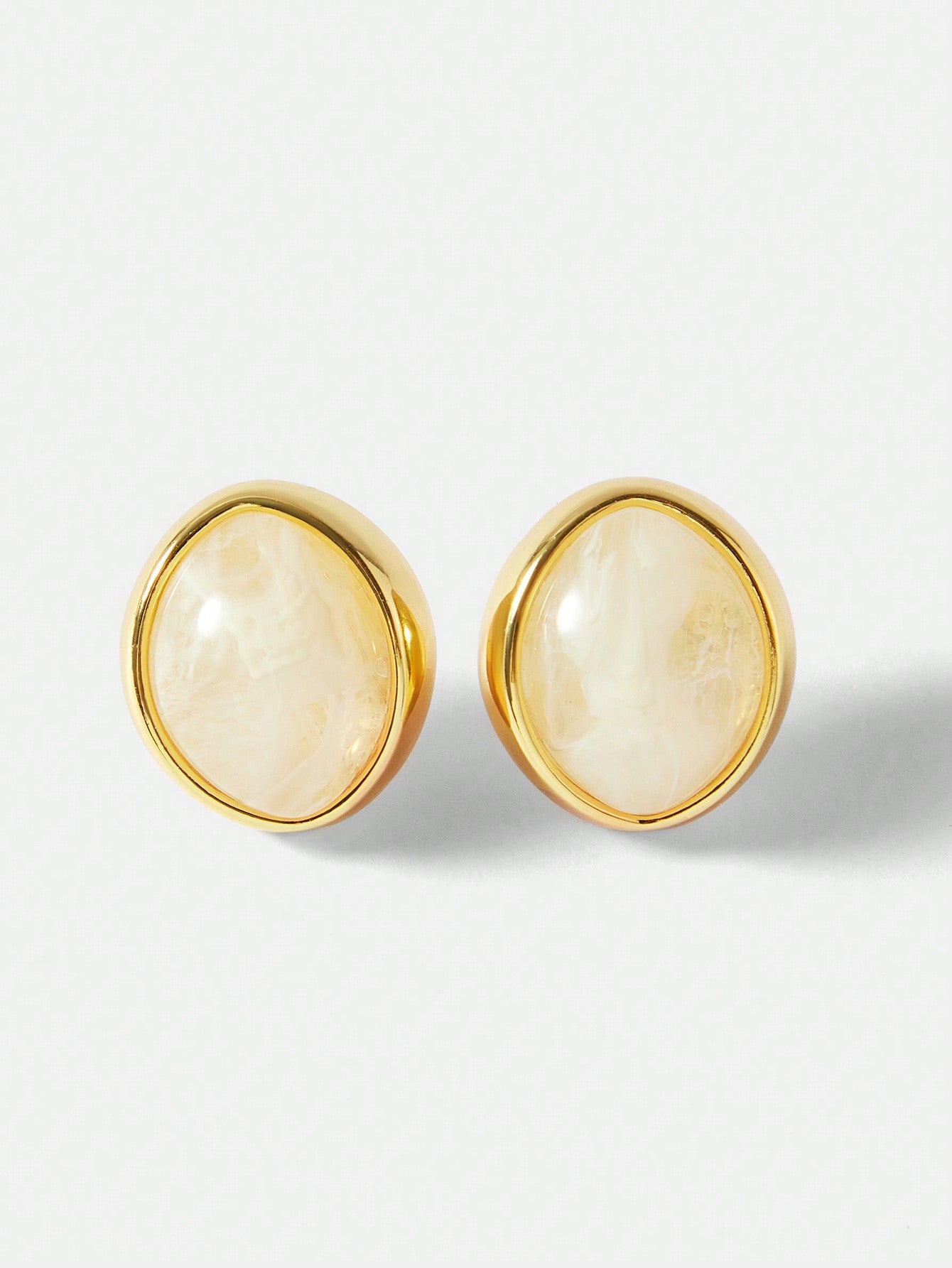 CM-AXS297614 Women Trendy Seoul Style White Resin Horse Eye Design Stud Earrings