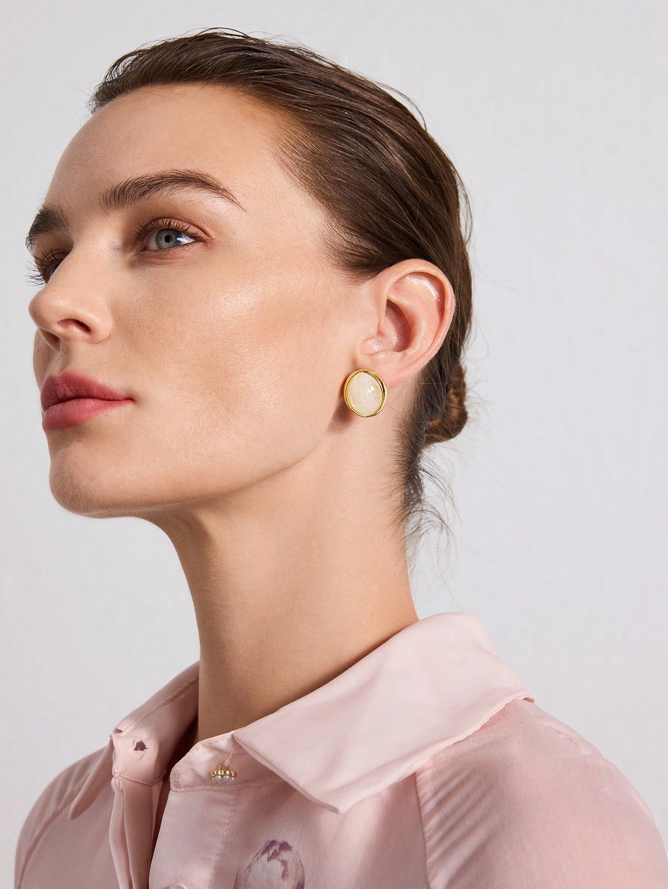 CM-AXS297614 Women Trendy Seoul Style White Resin Horse Eye Design Stud Earrings