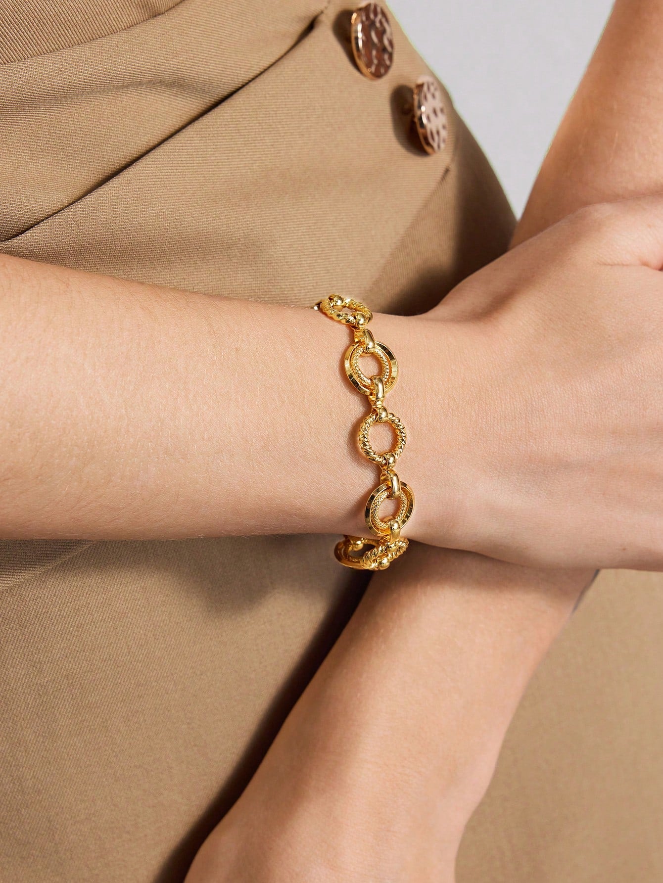 CM-AXS923049 Women Trendy Seoul Style 18K Gold Plated Braided Round Clasp Bracelet - Yellow Gold
