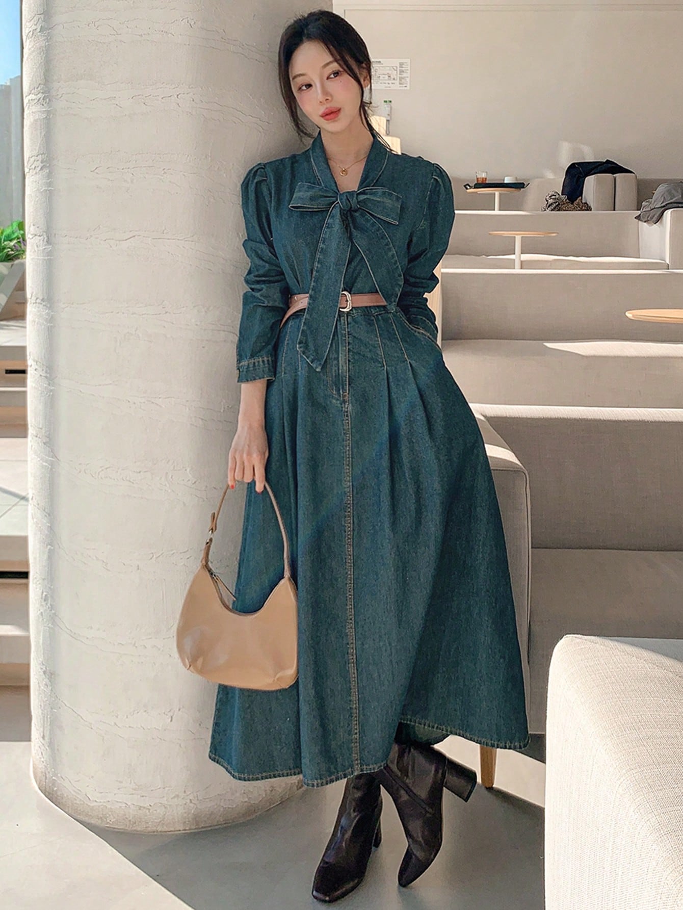 CM-DS234705 Women Casual Seoul Style Dark Wash Tie-Neck Long Sleeve Pleated Denim Dress