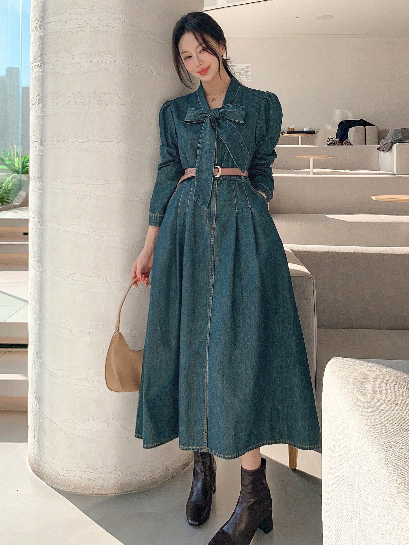 CM-DS234705 Women Casual Seoul Style Dark Wash Tie-Neck Long Sleeve Pleated Denim Dress