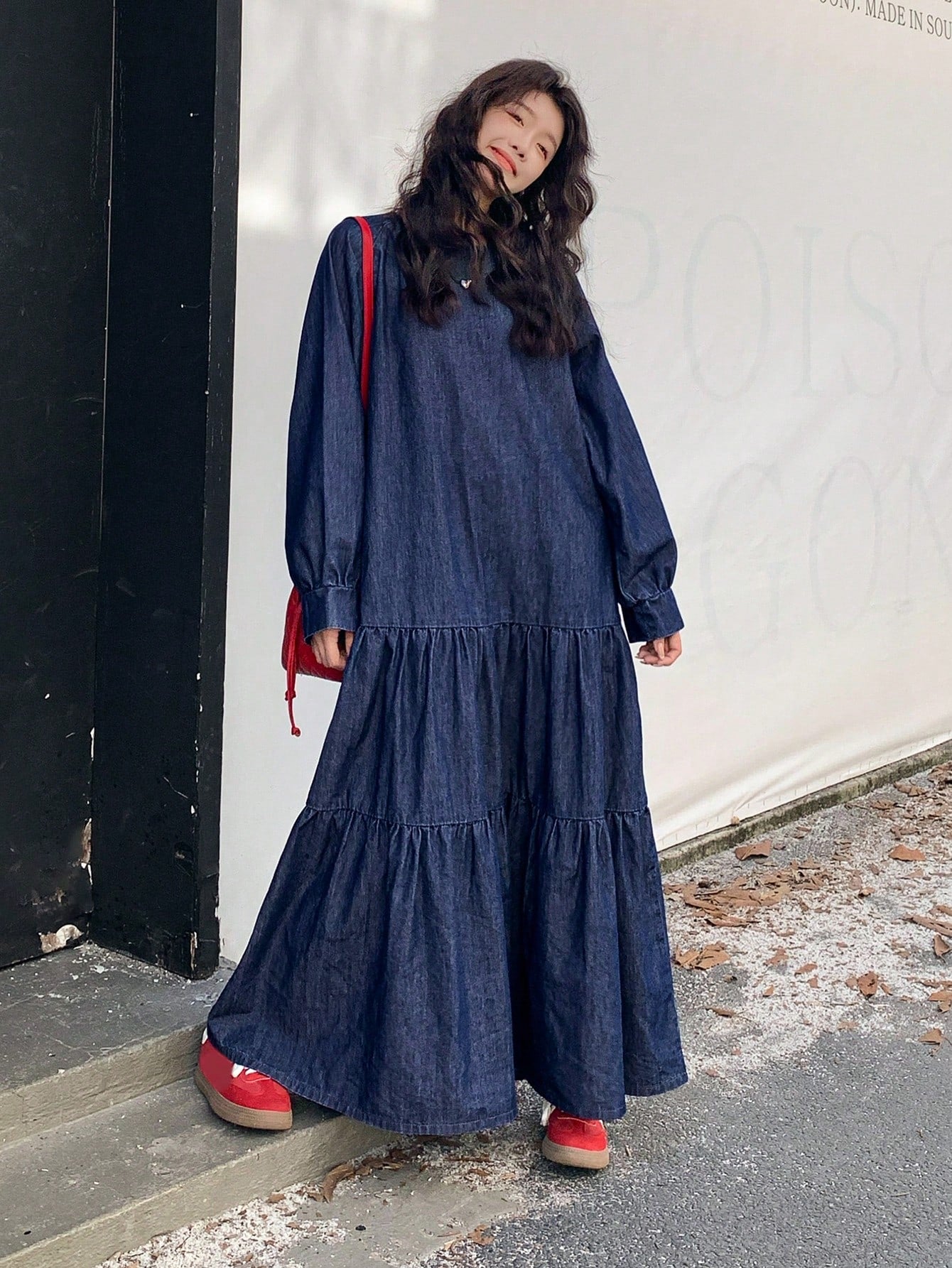 CM-DS258817 Women Casual Seoul Style Medium Wash Round Neck Long Sleeve Drop Waist Denim Dress