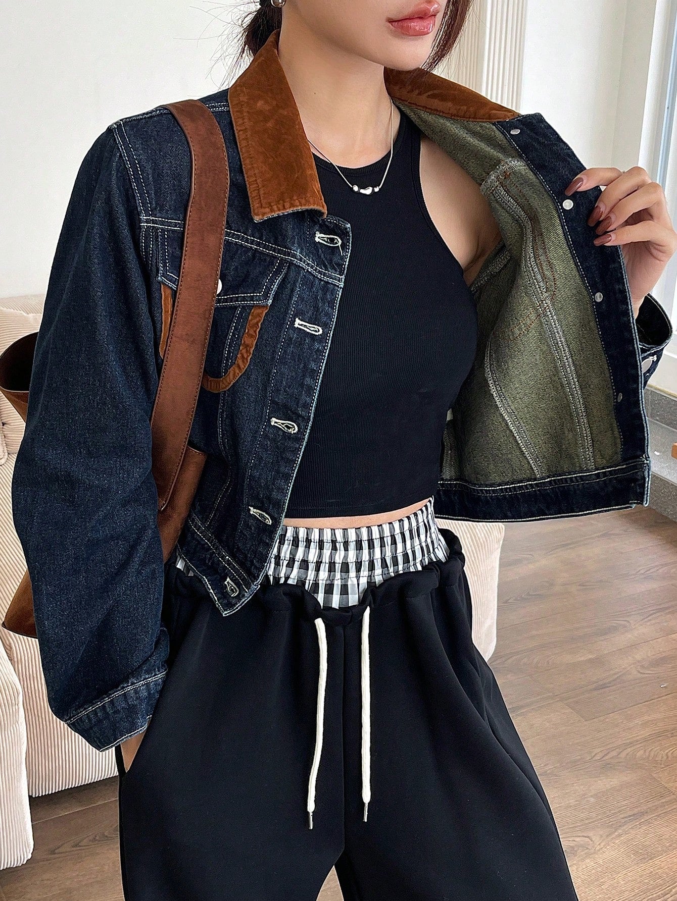 CM-CS550018 Women Casual Seoul Style Medium Wash Contrast Color Block Long Sleeve Denim Jacket