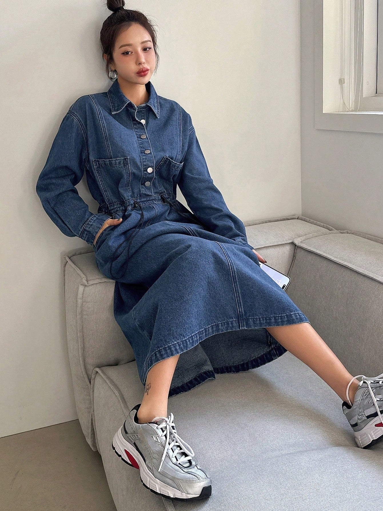 CM-DS246665 Women Casual Seoul Style Medium Wash Long Sleeve High Waisted Collared Shirt Dress