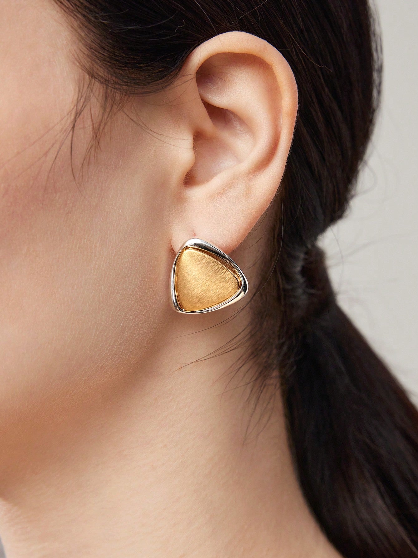 CM-AXS277683 Women Trendy Seoul Style Triangle Contrast Trim Stud Earrings