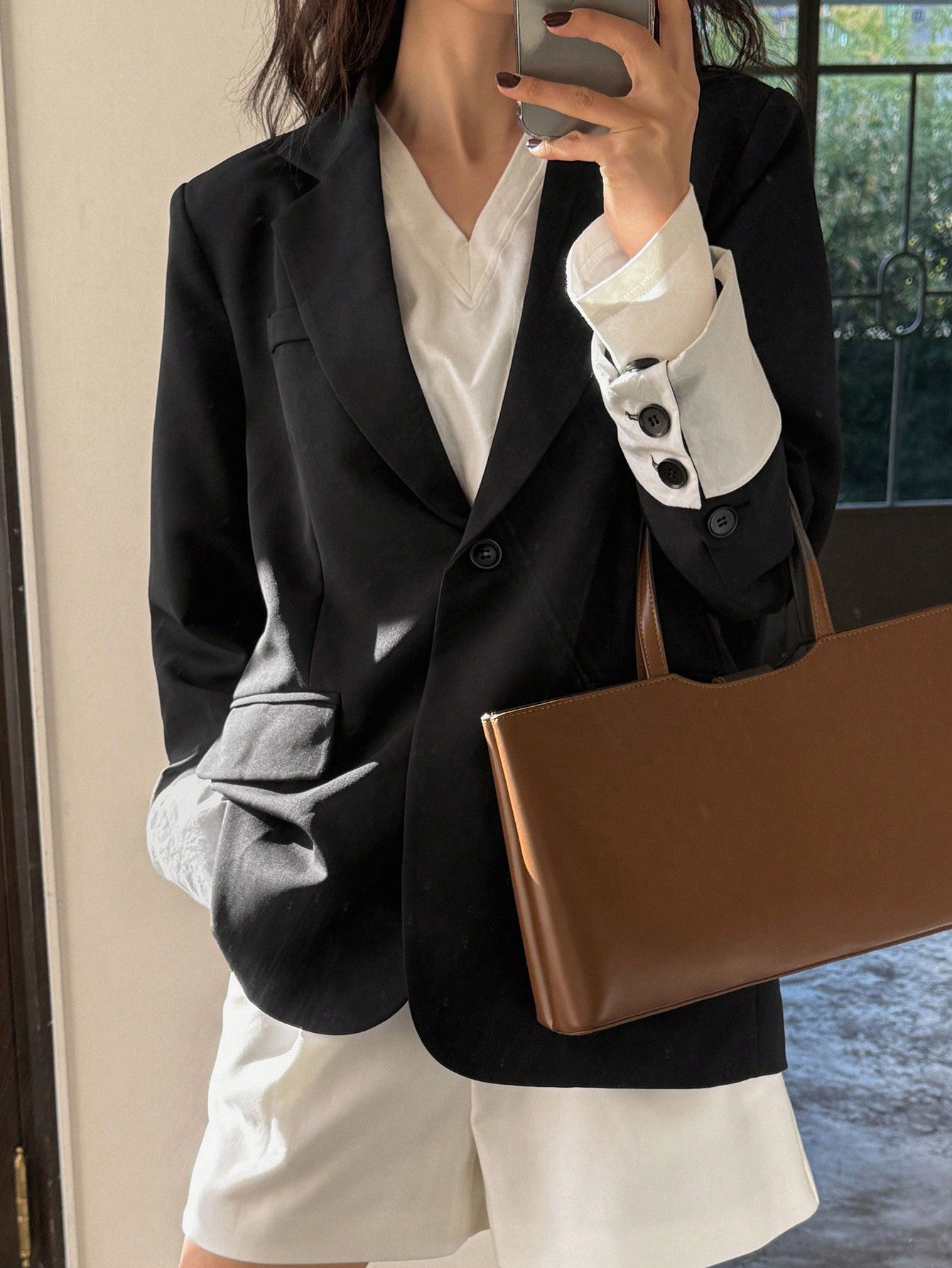 CM-CS274516 Women Casual Seoul Style Lapel Neckline Long Sleeve Two-Tone Cuff Blazer Jacket - Black