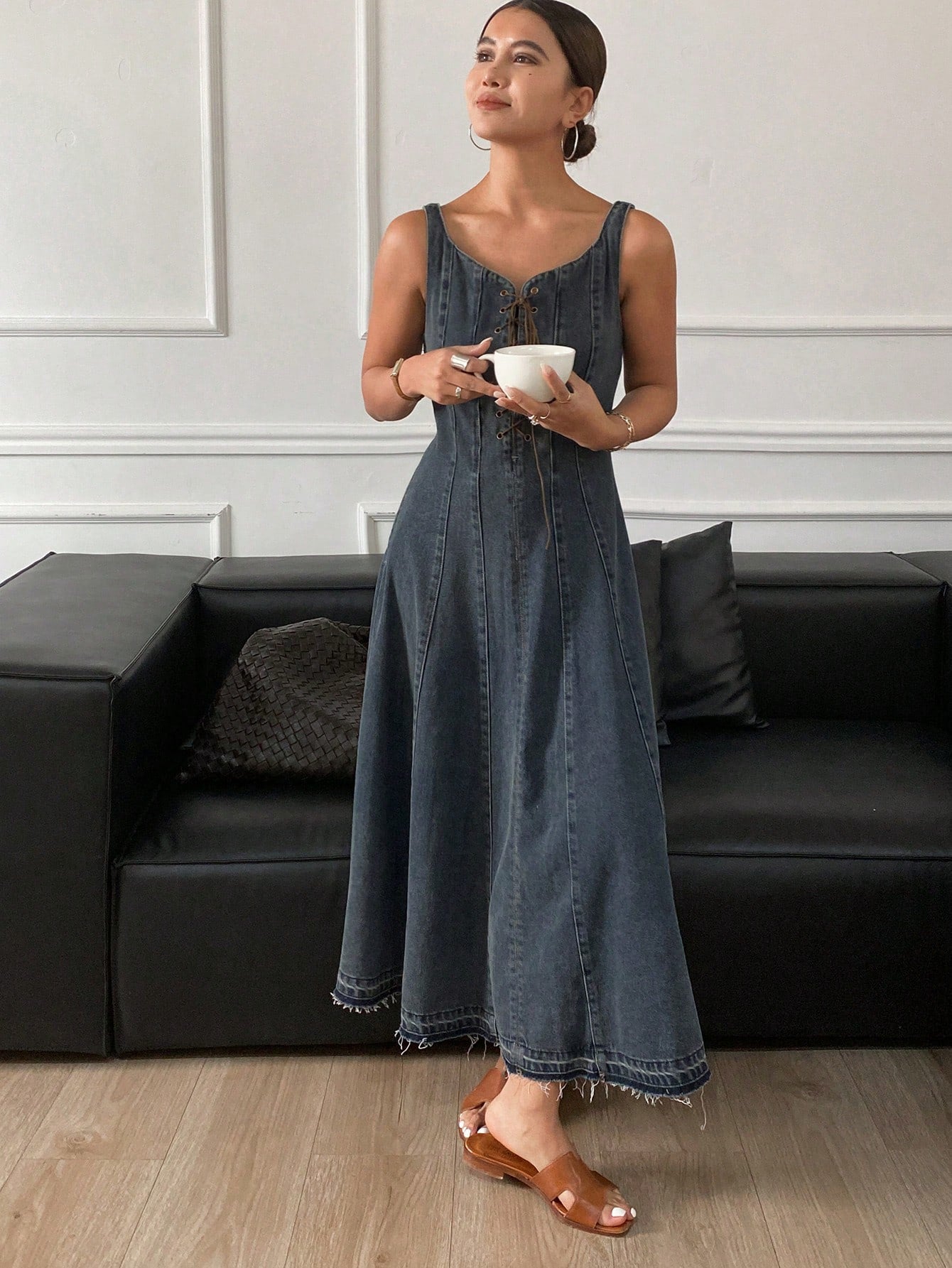 CM-DS055397 Women Casual Seoul Style Backless Pinafore Cinched Waist Decor Distressed Denim Dress