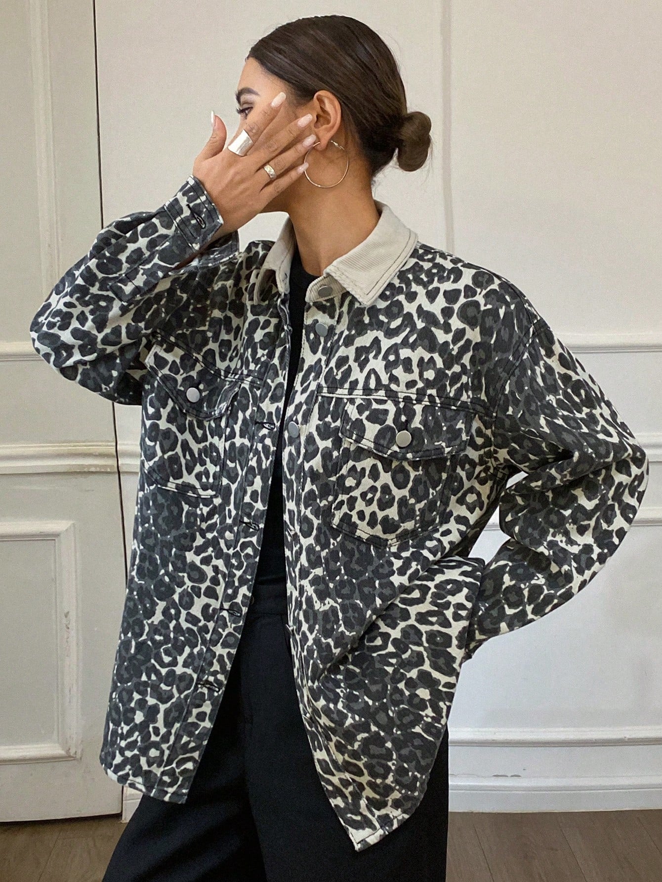 CM-CS625327 Women Casual Seoul Style Leopard Print Collar Necline Drop Shoulder Denim Jacket - Brown