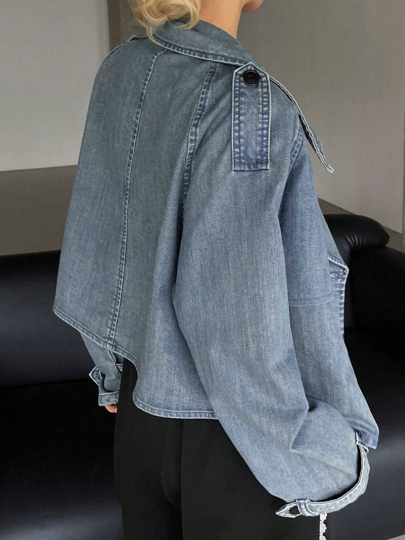 CM-CS909168 Women Casual Seoul Style Medium Wash Lapel Neckline Drop Shoulder Oversized Denim Jacket