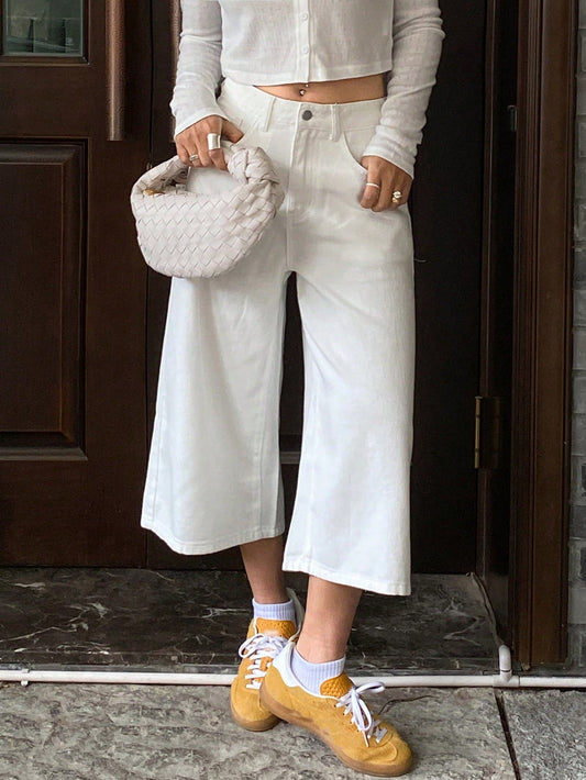 CM-BS547722 Women Casual Seoul Style Loose Mid Waist Denim Bermuda Shorts - White