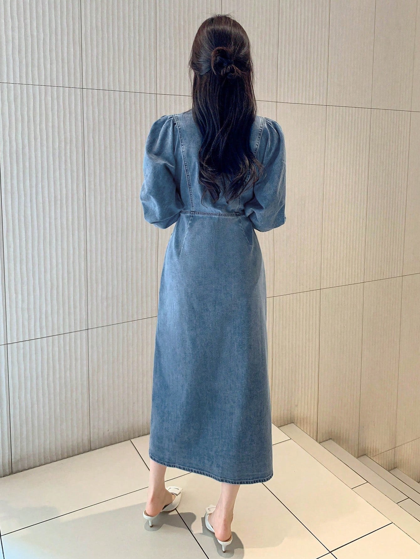 CM-DS121014 Women Casual Seoul Style V-Neck Puff Sleeve High Waist Loose Denim Dress - Blue