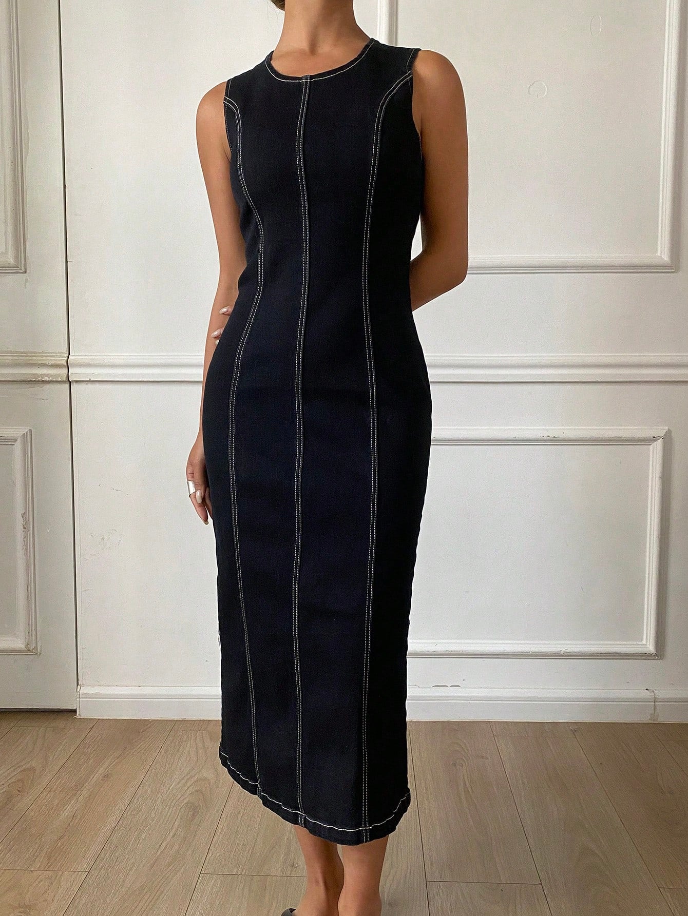 CM-DS900768 Women Casual Seoul Style Round Neck Sleeveless Split Midi Denim Dress - Black