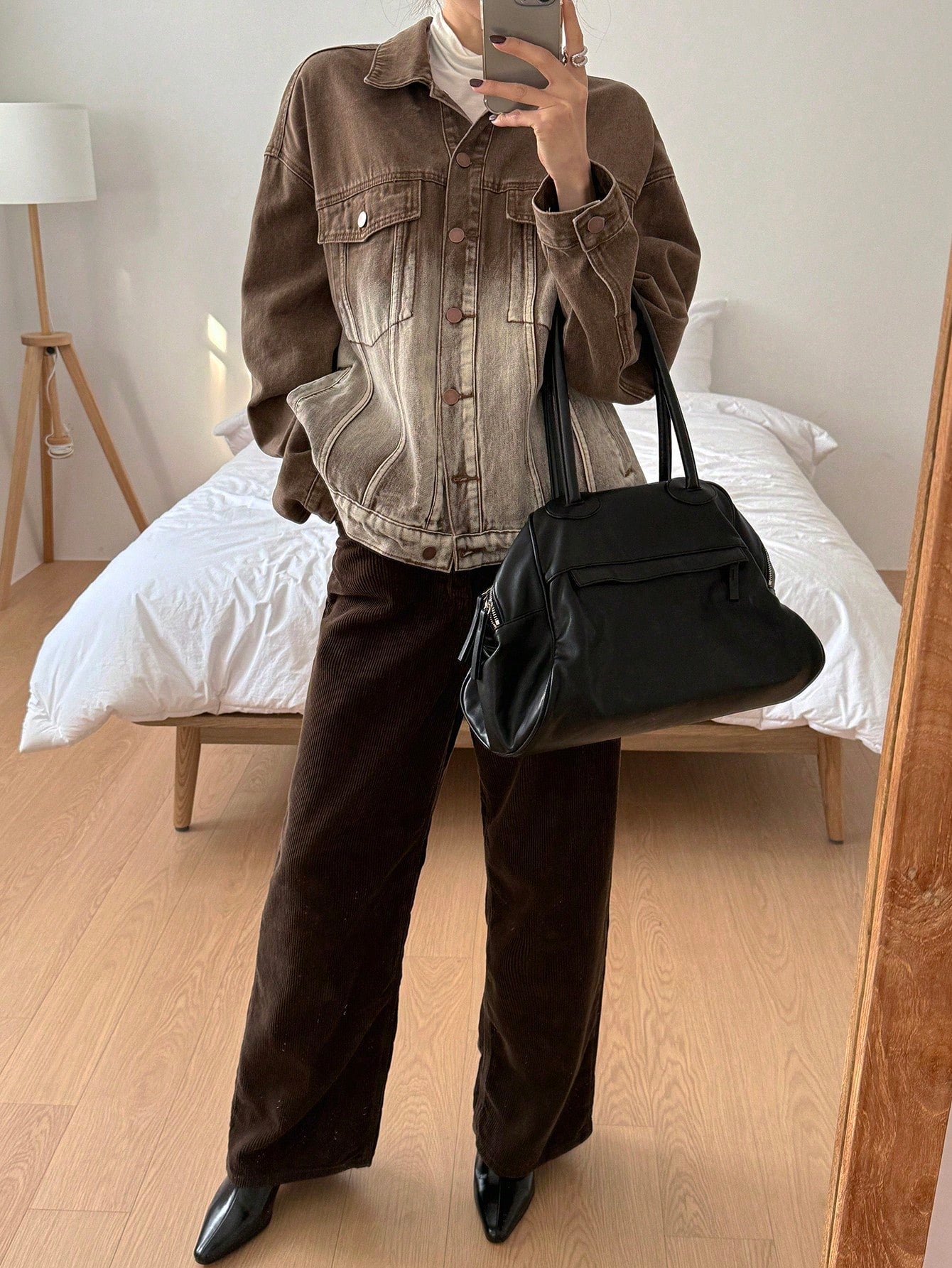 CM-CS788955 Women Casual Seoul Style Ombre Drop Shoulder Oversized Denim Jacket - Coffee Brown