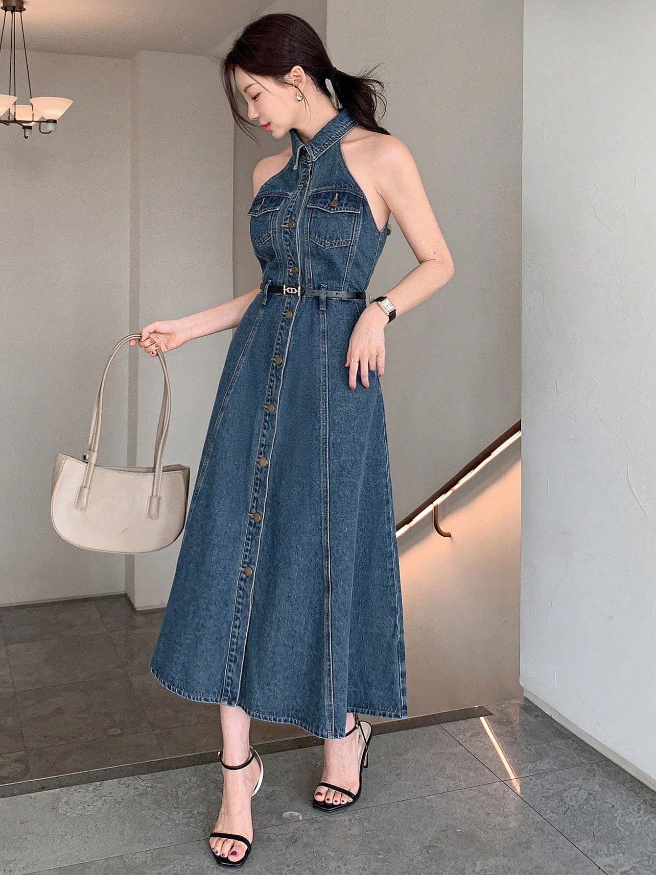 CM-DS374418 Women Casual Seoul Style Medium Wash Halter Neckline Sleeveless Button Denim Dress