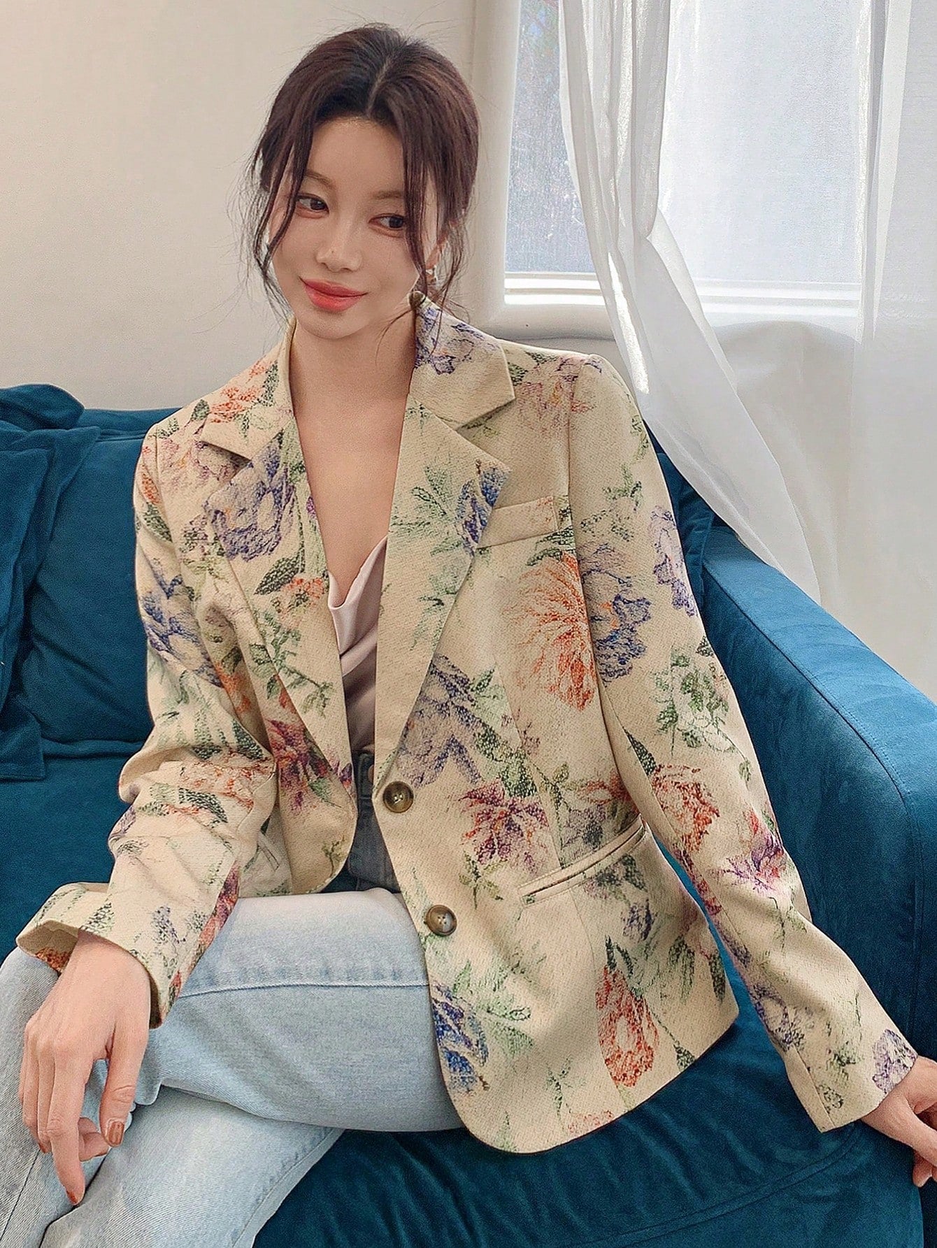 CM-CS298177 Women Casual Seoul Style Floral Print Lapel Neckline Long Sleeve Loose Blazer - Apricot