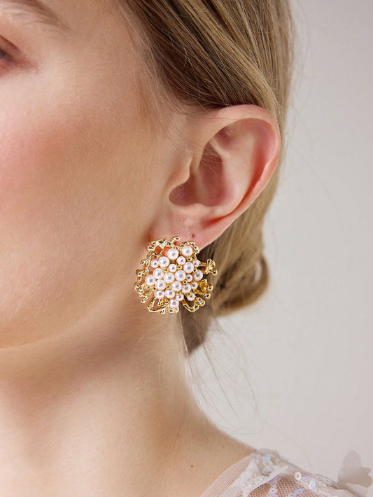 CM-AXS321263 Women Trendy Seoul Style 18K Gold Plated Coral Pattern Faux Pearl Stud Earrings