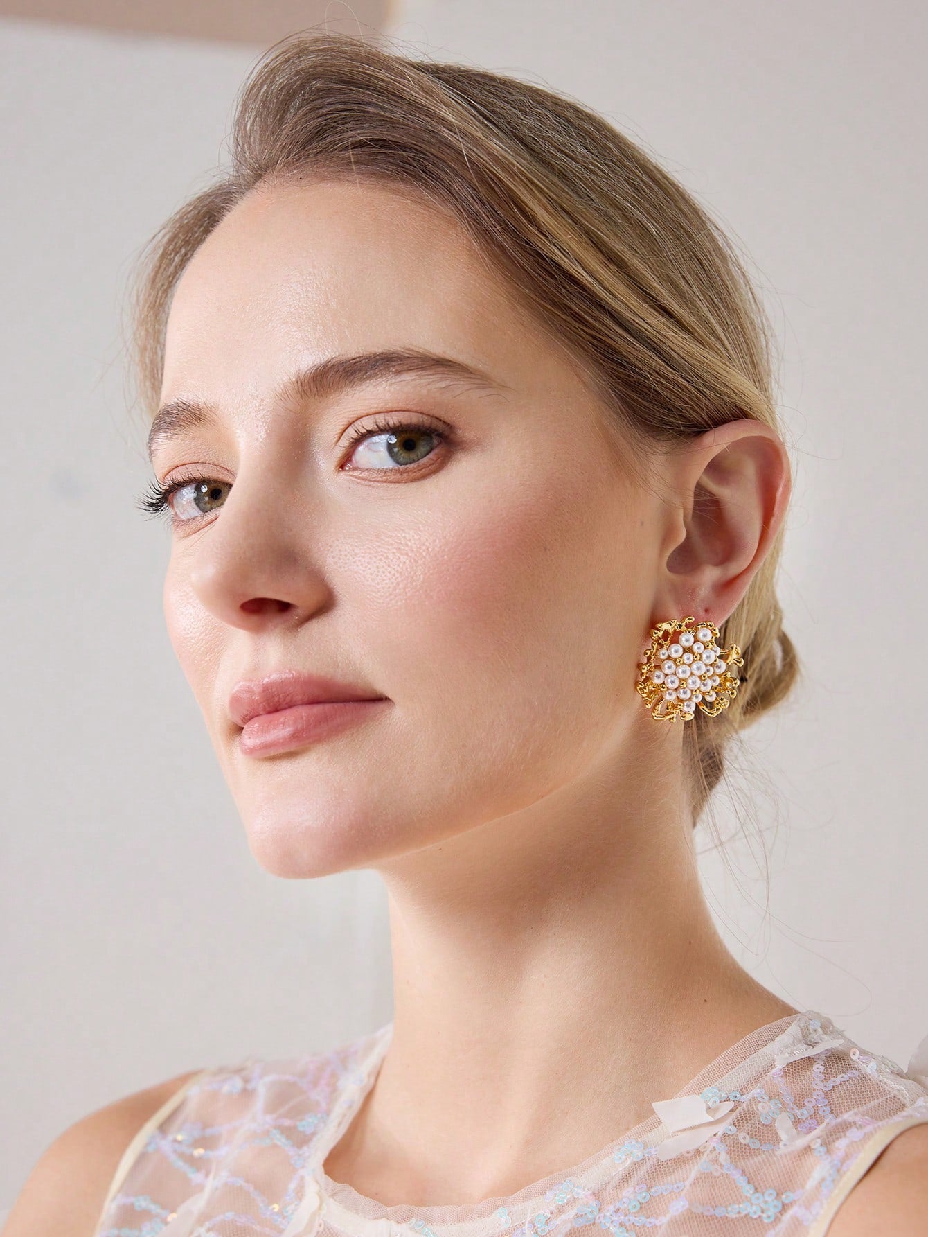 CM-AXS321263 Women Trendy Seoul Style 18K Gold Plated Coral Pattern Faux Pearl Stud Earrings