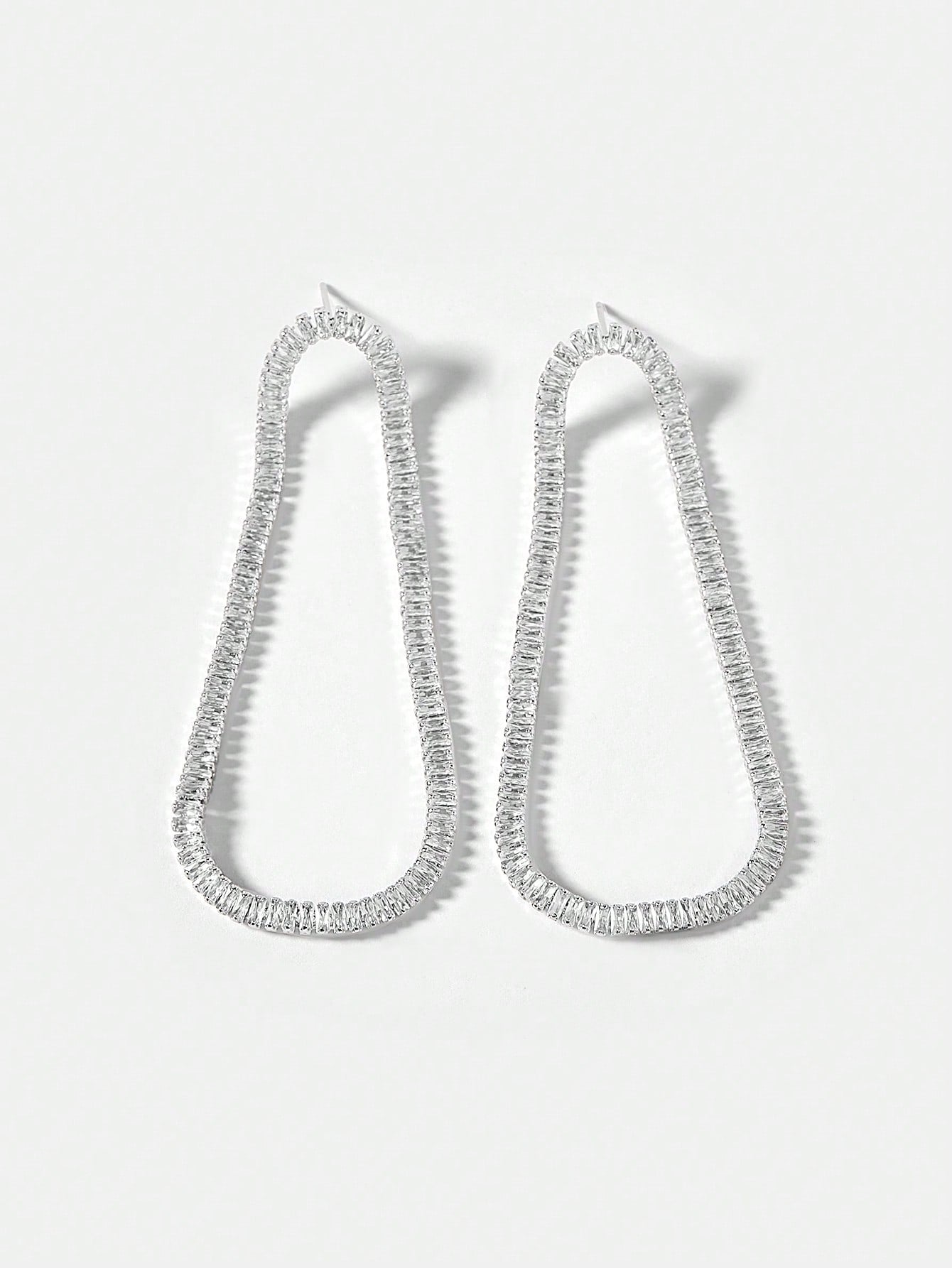 CM-AXS704418 Women Trendy Seoul Style Asymmetrical Zirconia Dangle Earrings - Silver