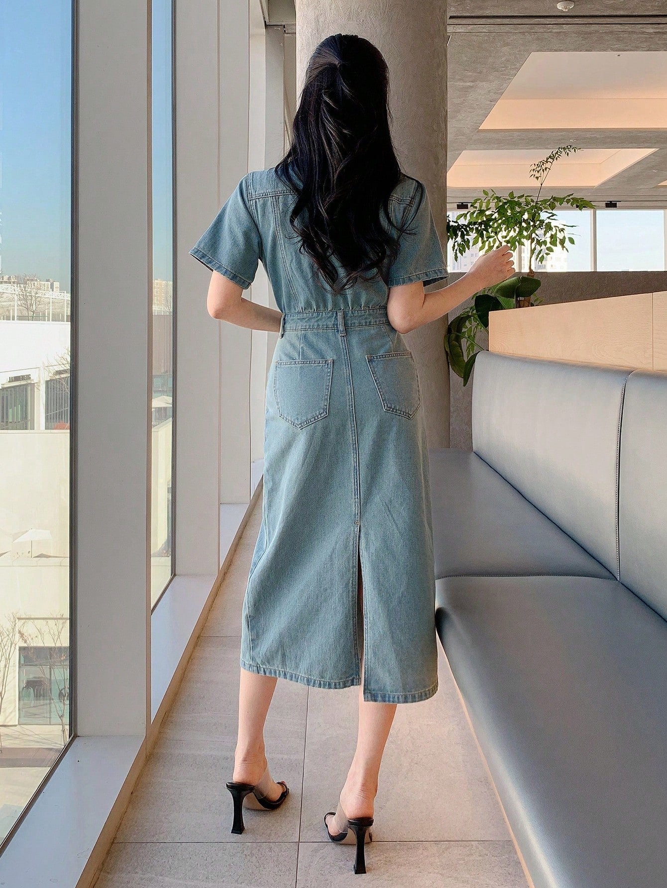 CM-DS655556 Women Casual Seoul Style Collar Neckline Medium Wash Slit Pocket Denim Dress