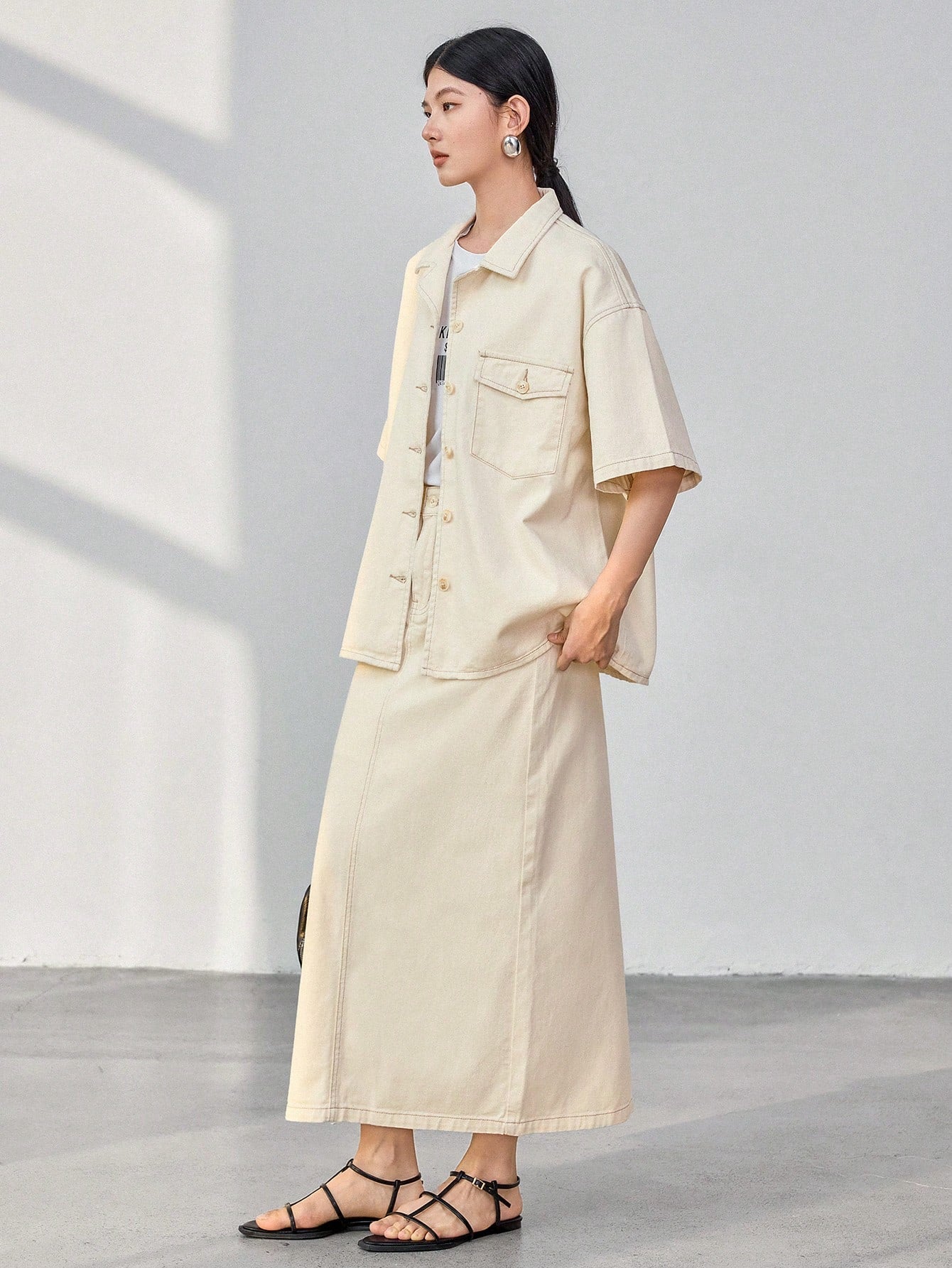 CM-SS311081 Women Casual Seoul Style Drop Shoulder Short Sleeve Top With Denim Skirt - Set
